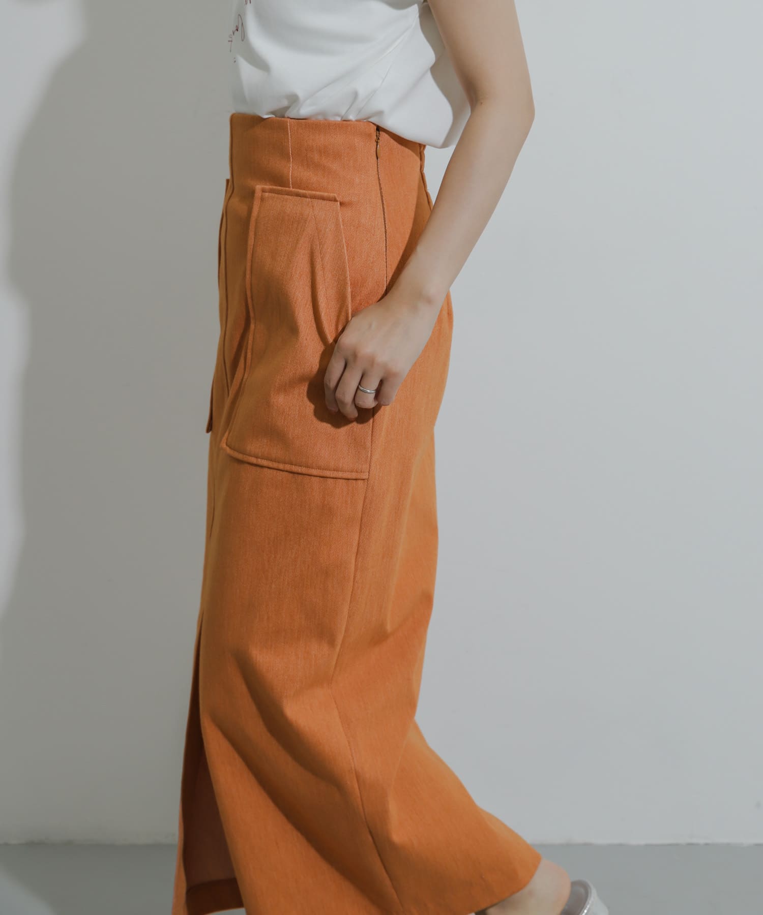 ORANGE