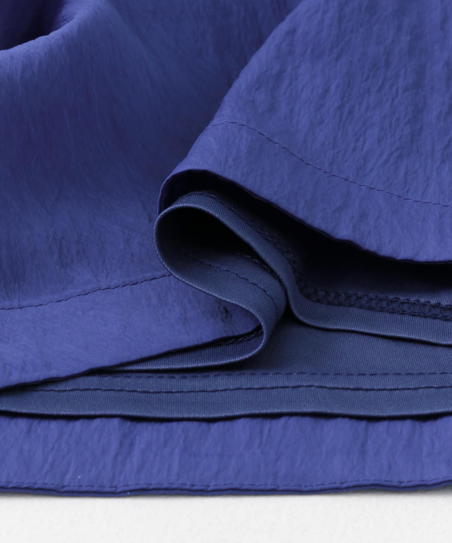 ナイロンギャザーコクーンワンピース BLUE COMPACT