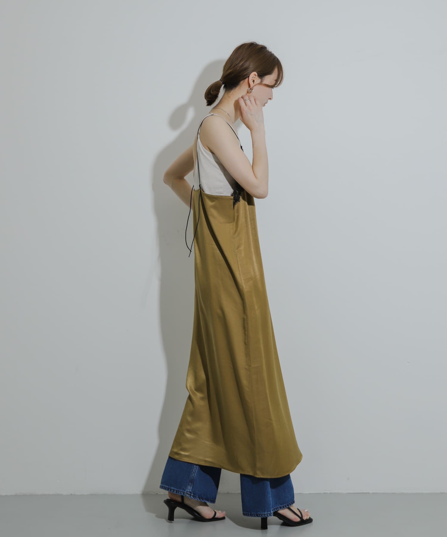 身長：169cm サイズ：one