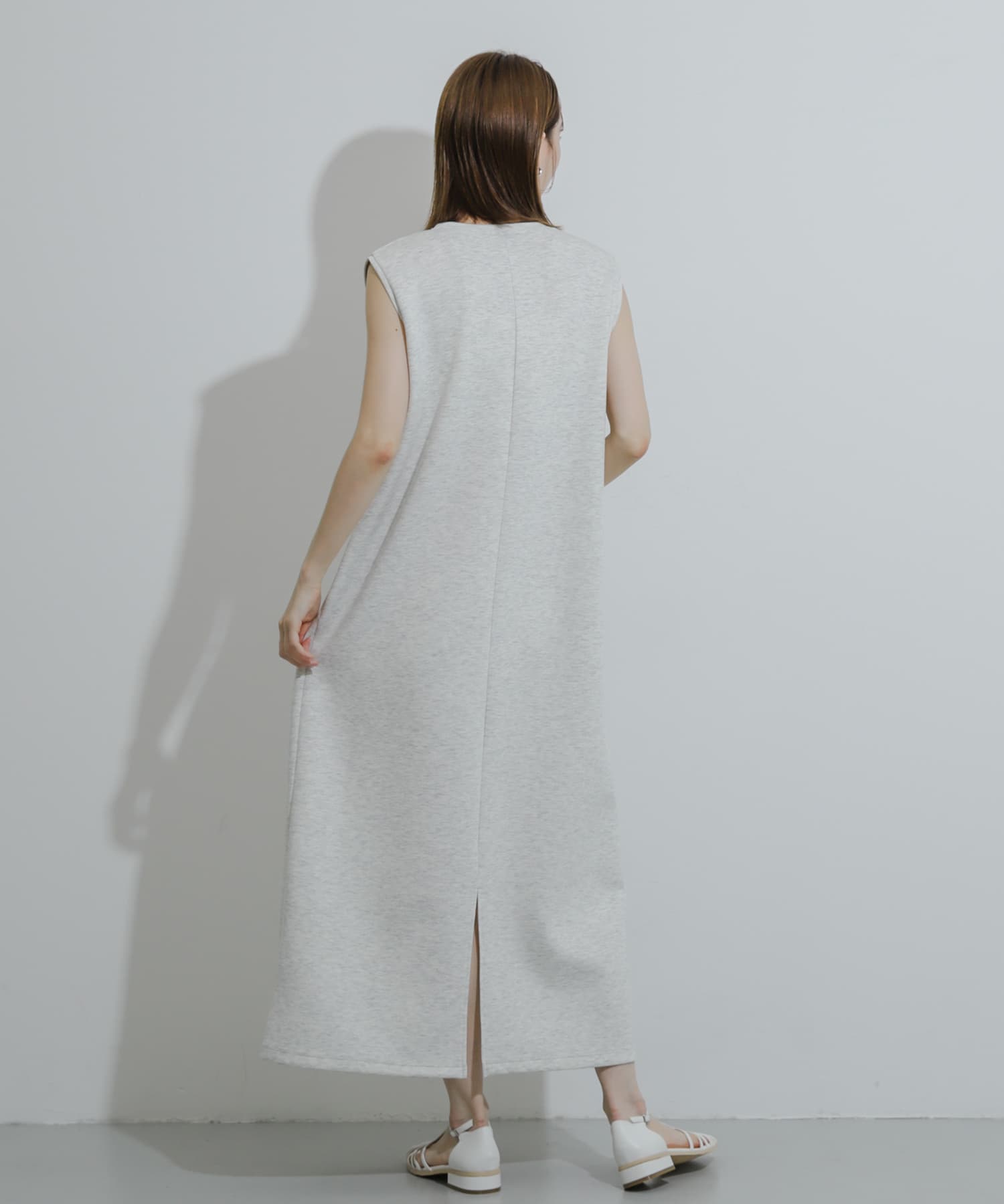 身長：169cm サイズ：one