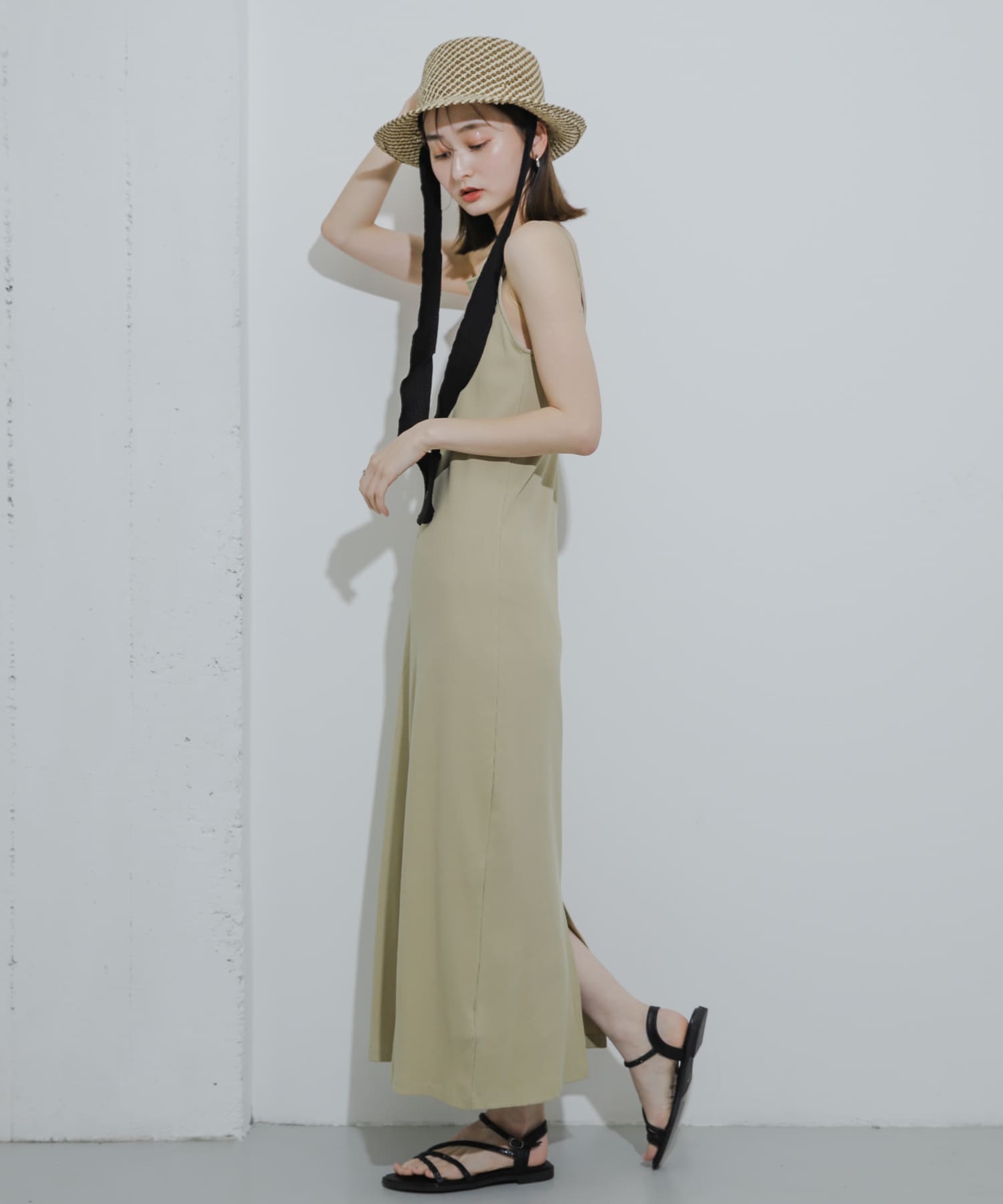 身長：169cm サイズ：one