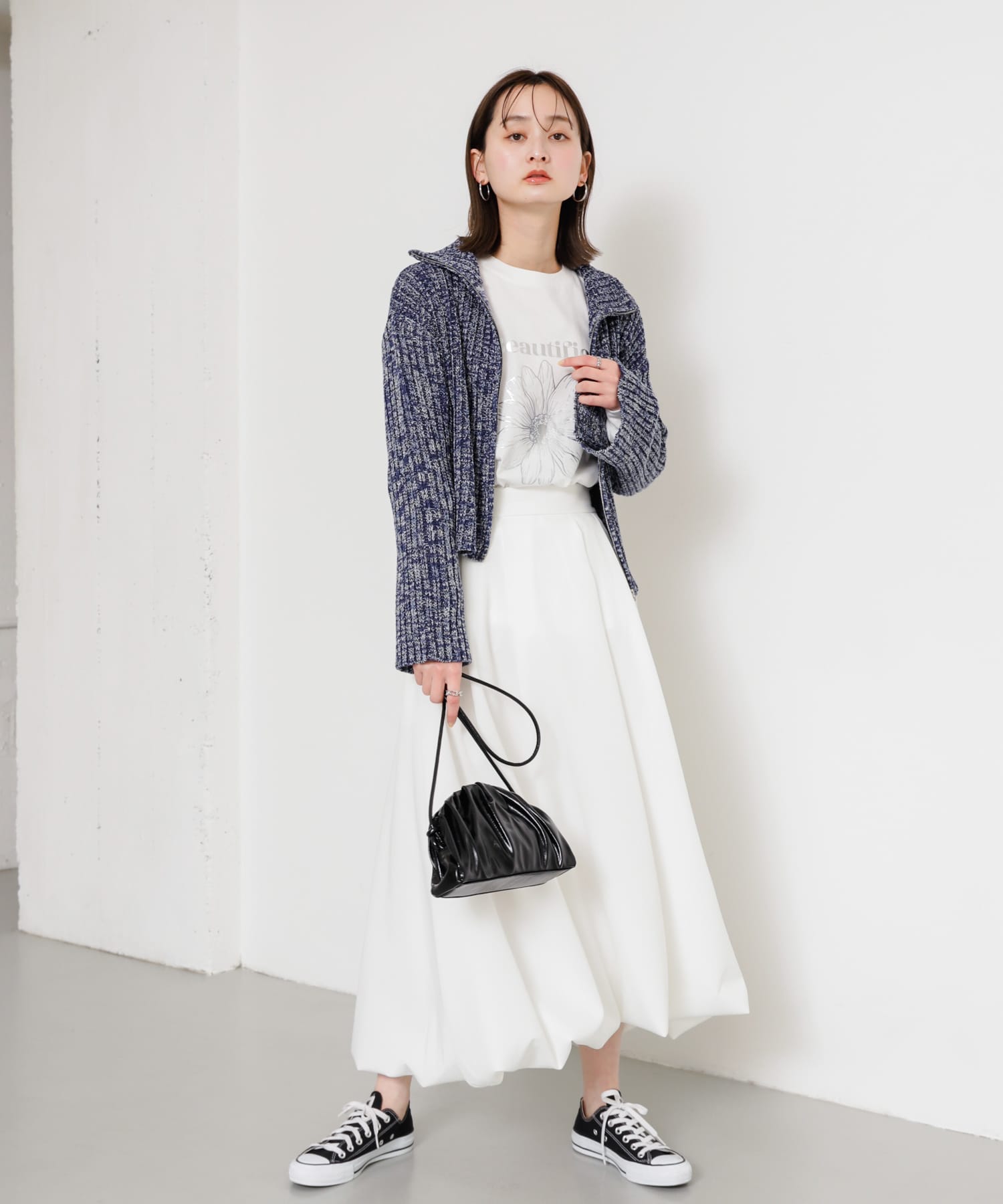 マンドゥーショルダーバッグ BLACK one