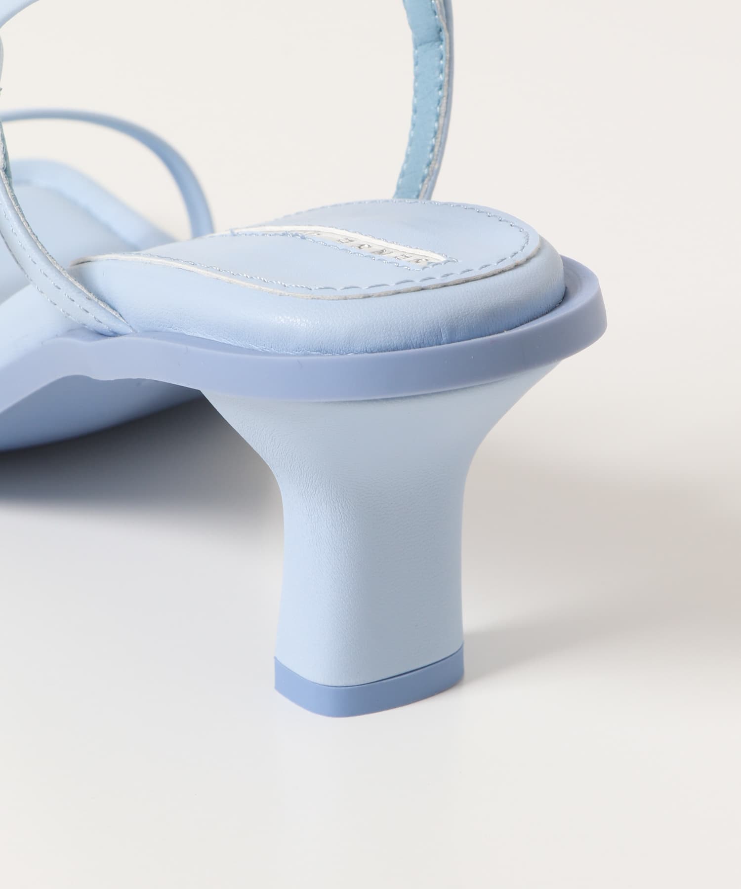 ワイドスクエアストラップサンダル L.BLUE S