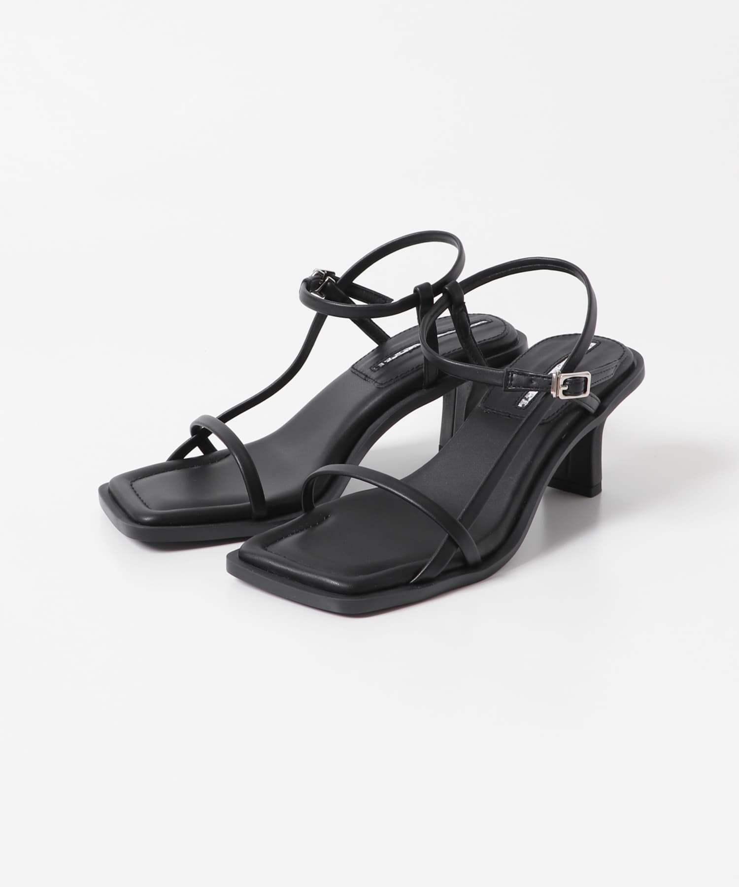 ワイドスクエアストラップサンダル BLACK S