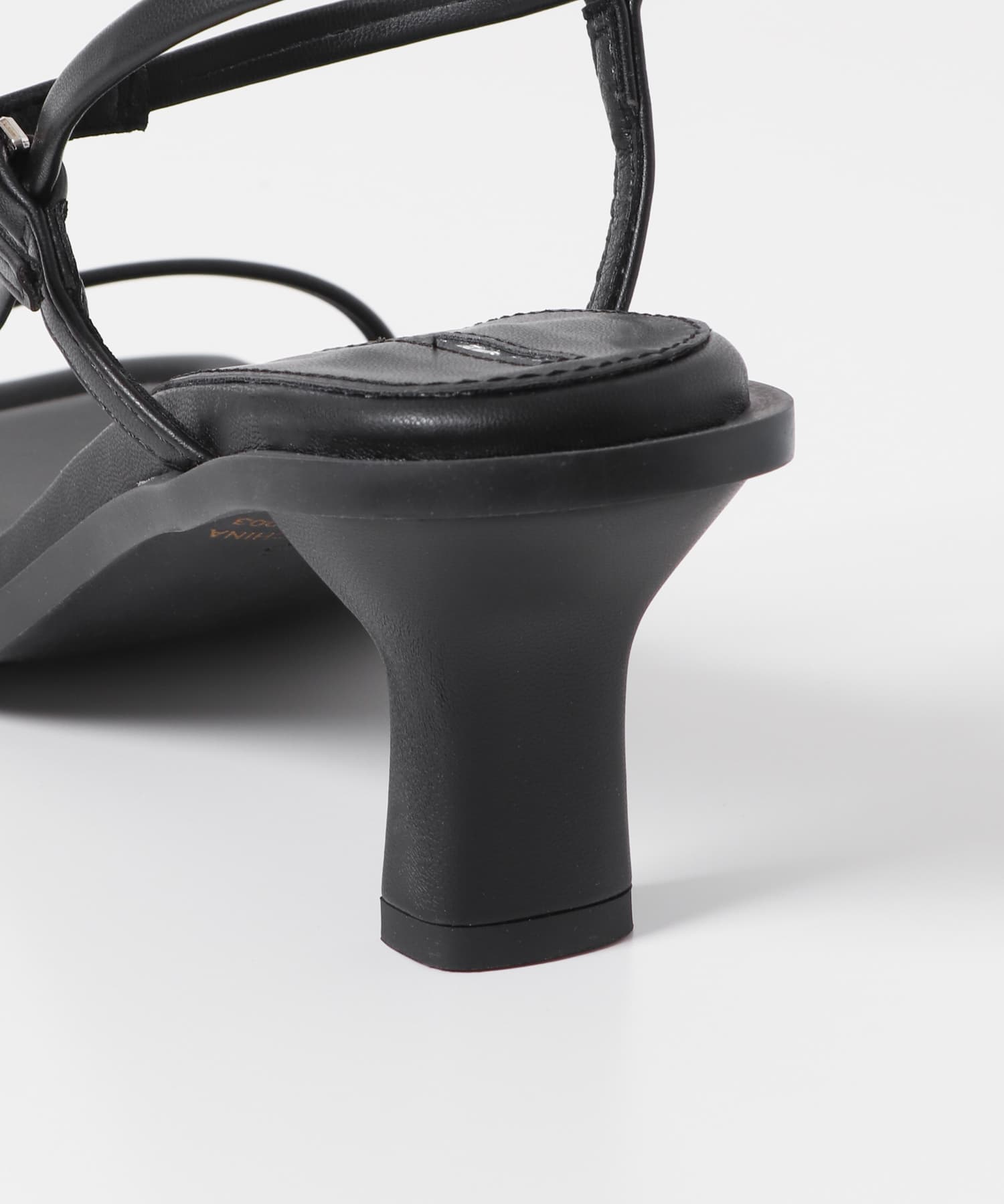 ワイドスクエアストラップサンダル BLACK S