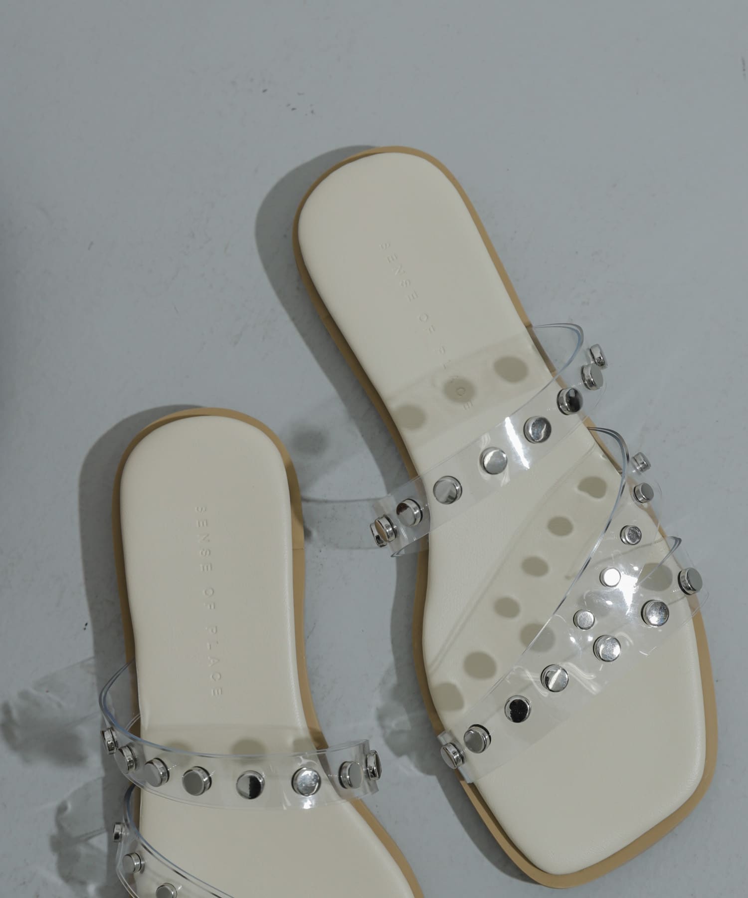 スタッズフラットサンダル IVORY S