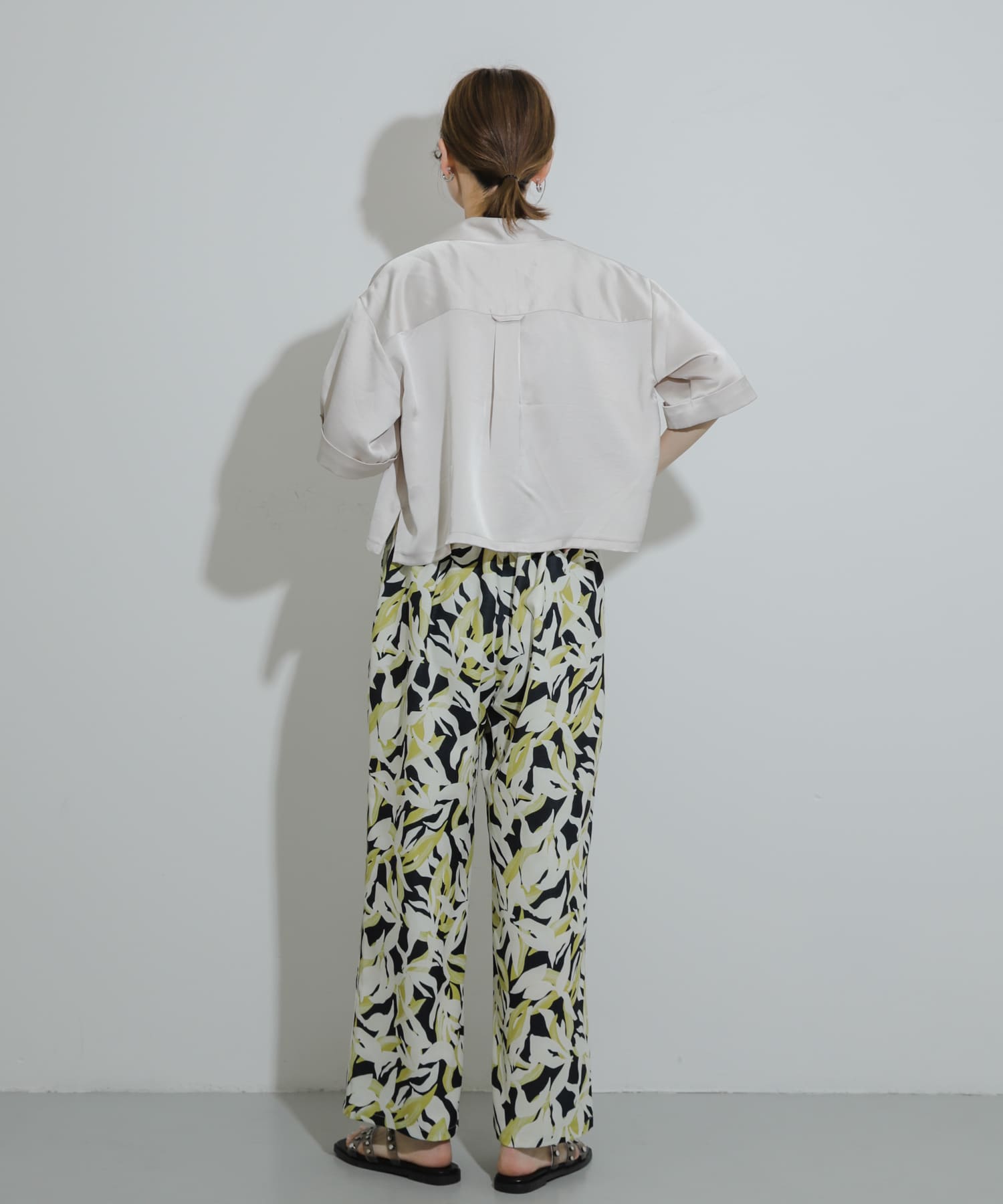 スタッズフラットサンダル BLACK S