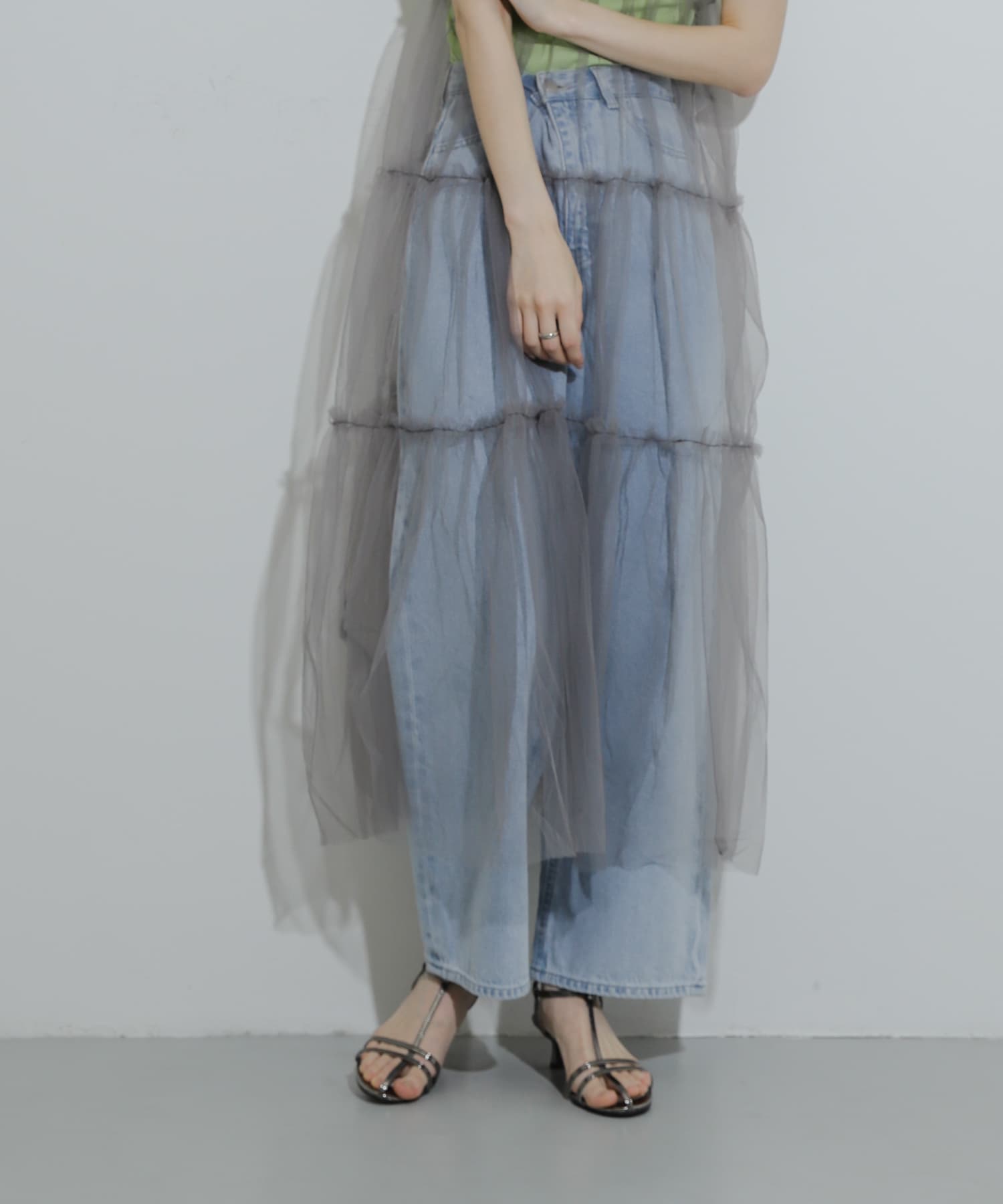 エナメルストラップサンダル CHARCOAL S