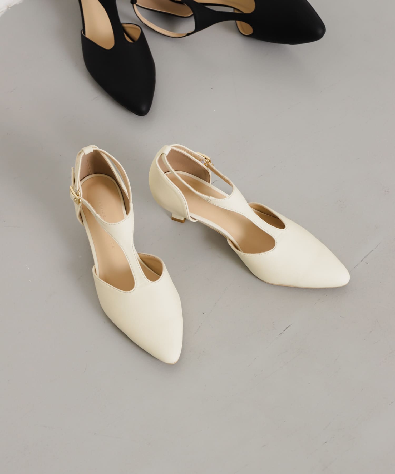 IVORY