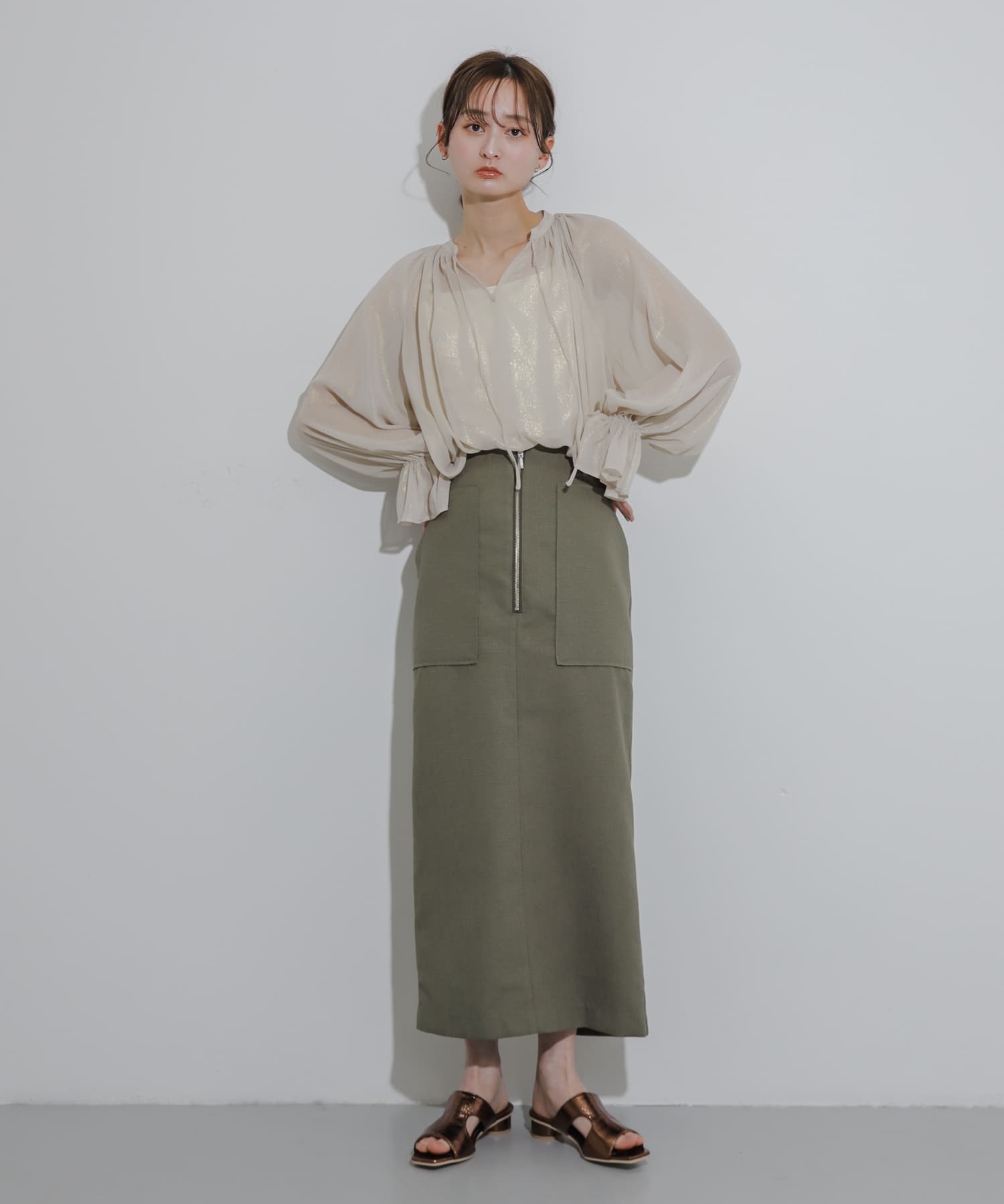 カットアウトメタリックミュール BROWN M