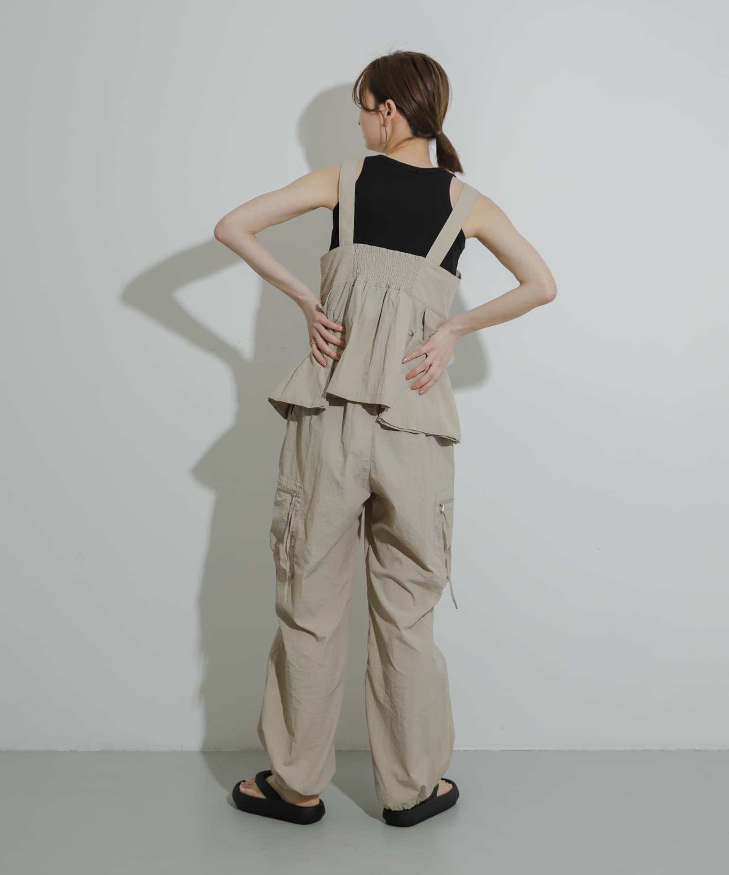 『WEB/一部店舗限定』トングクッションサンダル BLACK 24.5