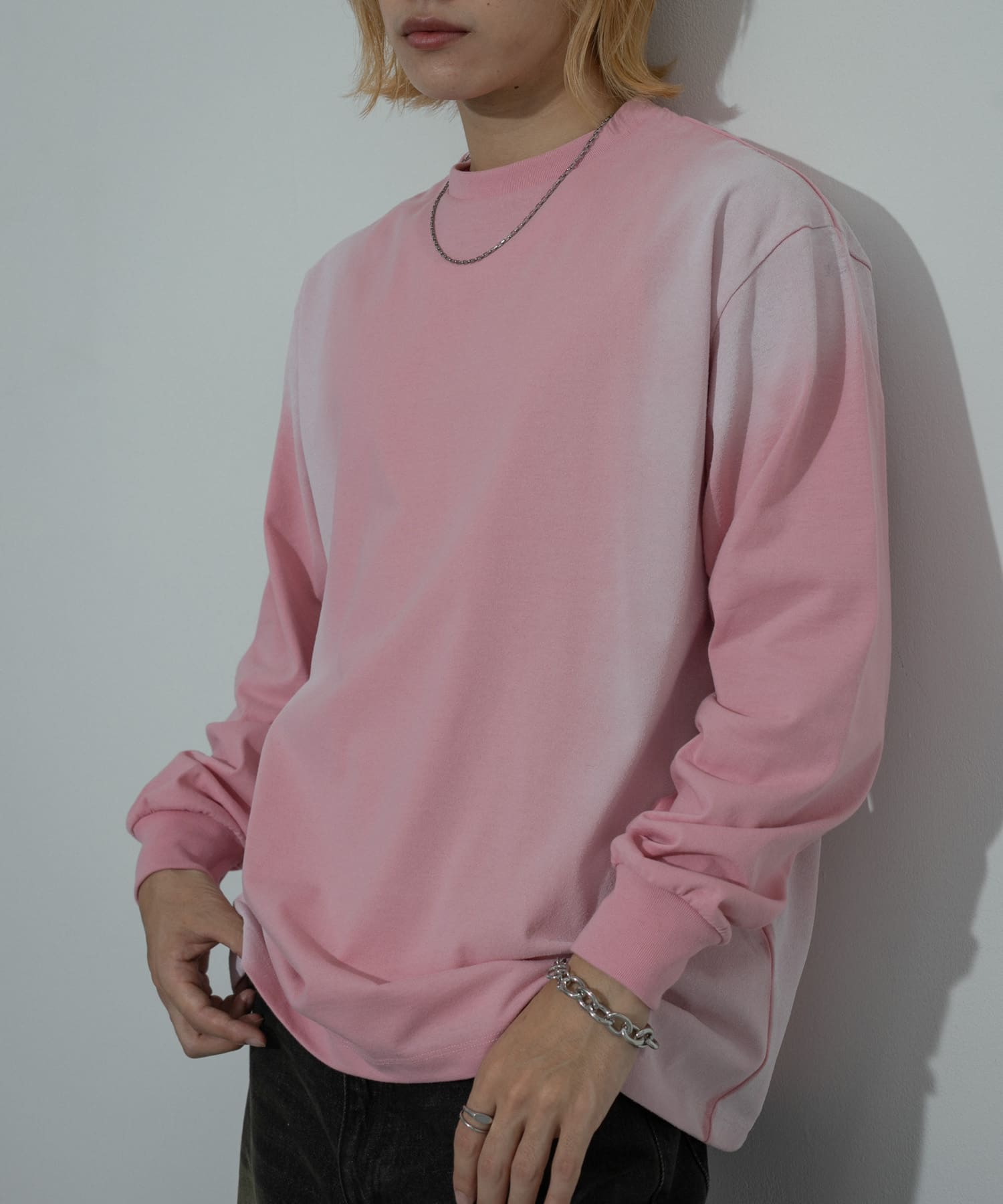 スプレーラインロングスリーブTシャツ