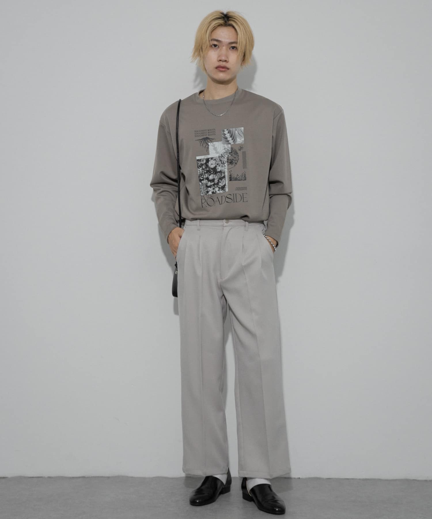 GRAY