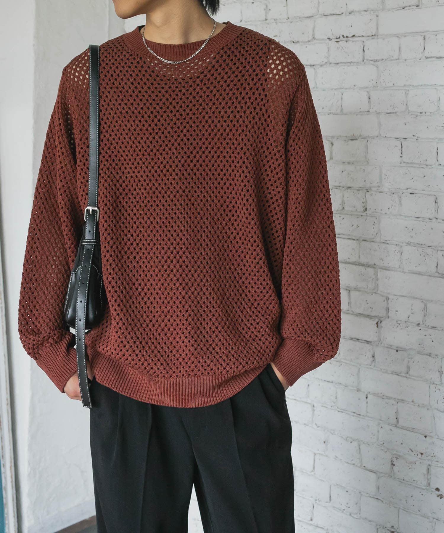 『洗濯可』シアーメッシュクルーネックニット