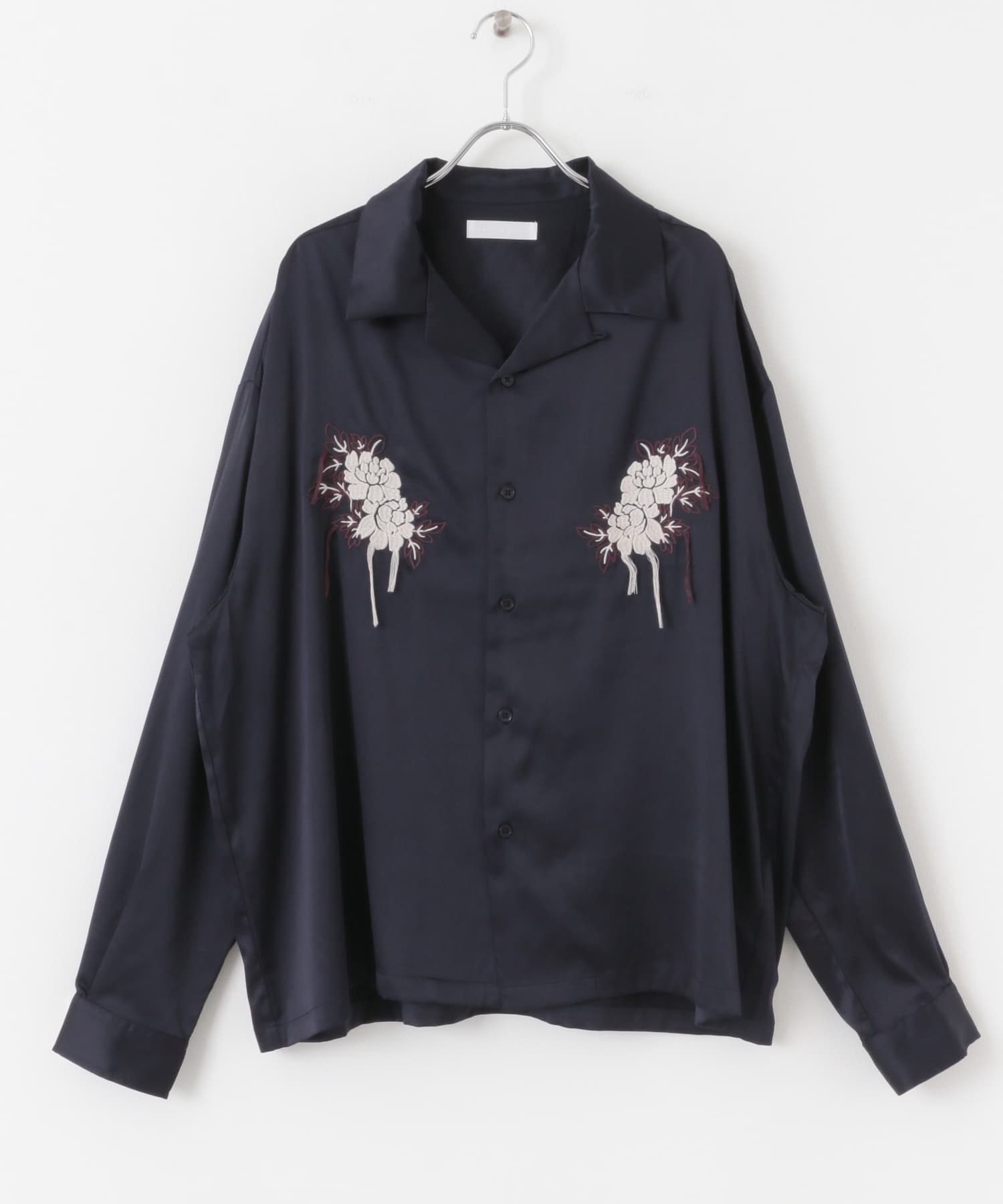ボタニカルシシュウロングスリーブシャツ NAVY M