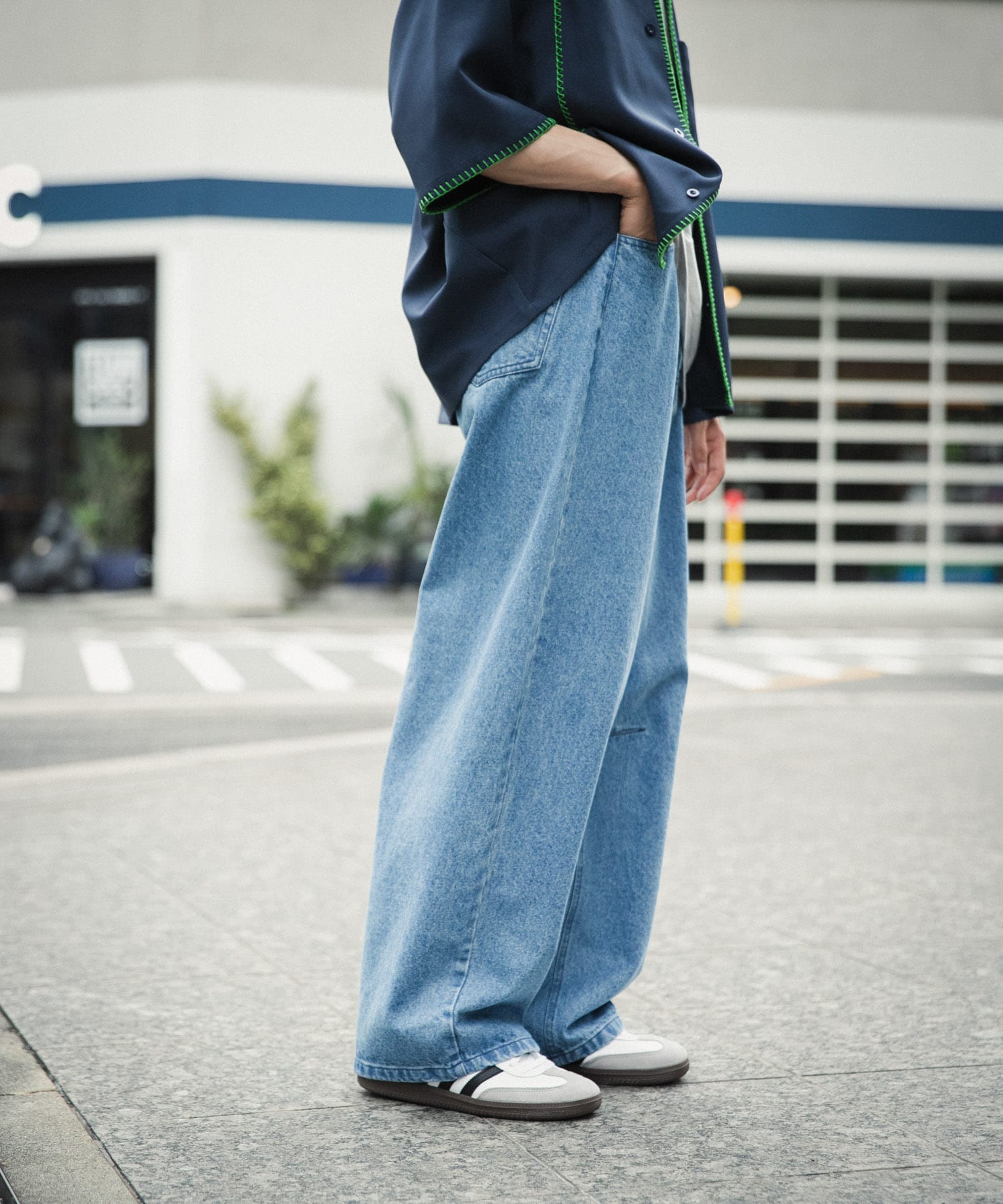 L.INDIGO