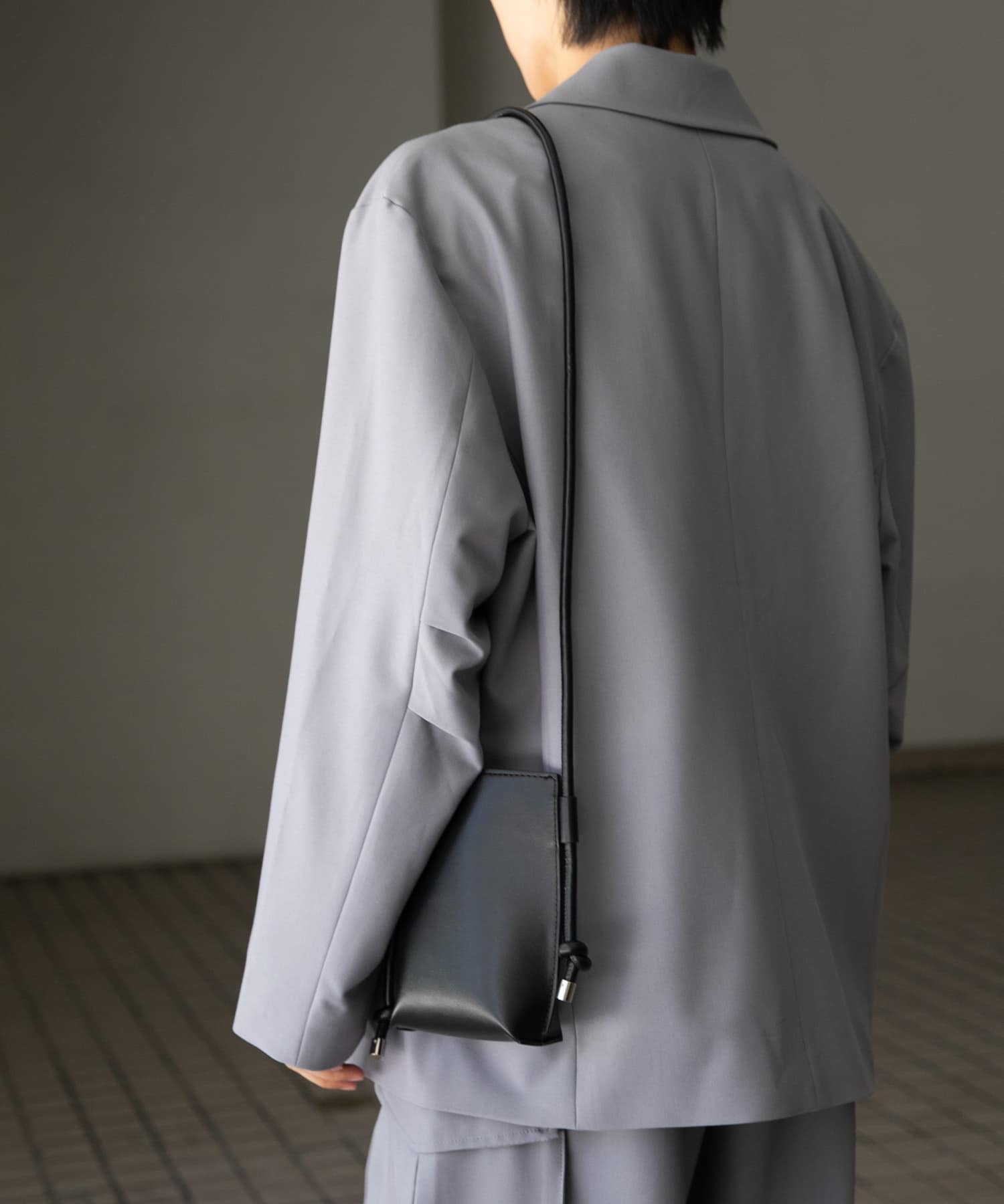 コードショルダーバッグ BLACK one