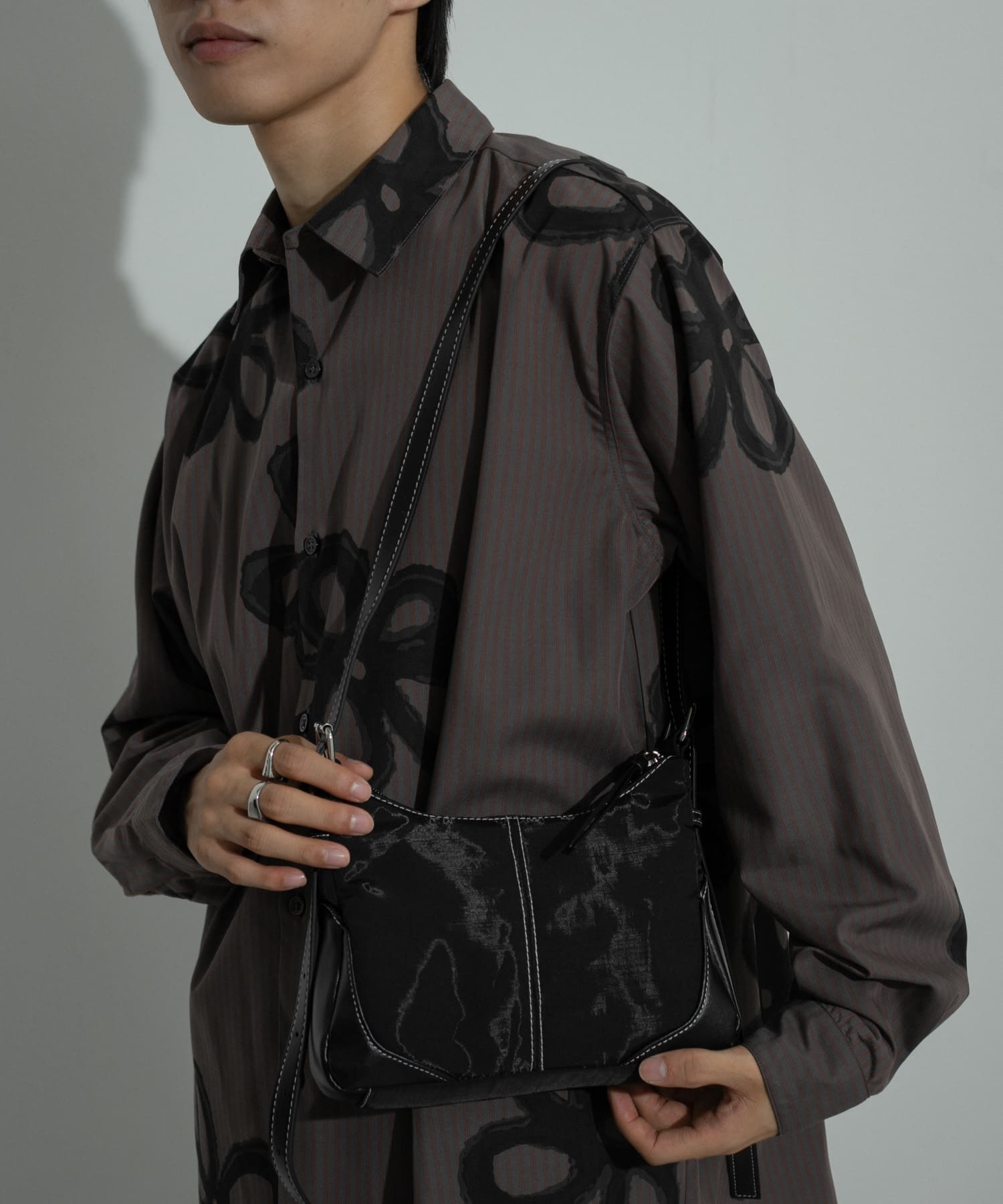 ダブルアジャストナイロンショルダー BLACK one