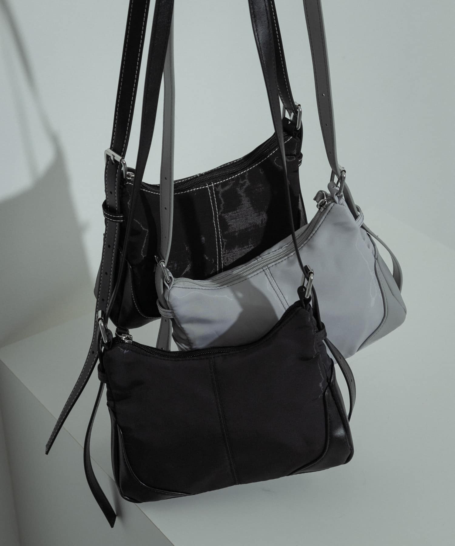 ダブルアジャストナイロンショルダー BLACK one