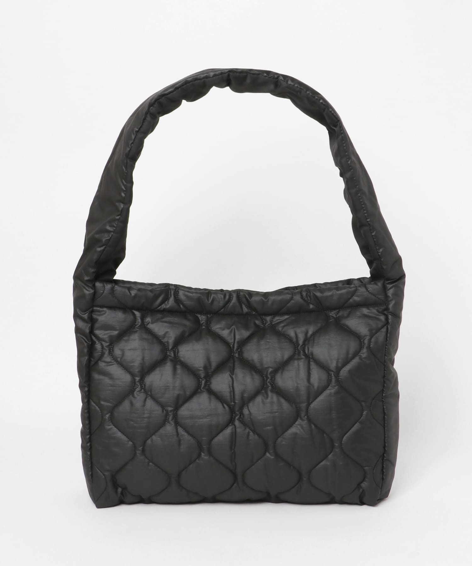 ナイロンキルトビッグショルダー