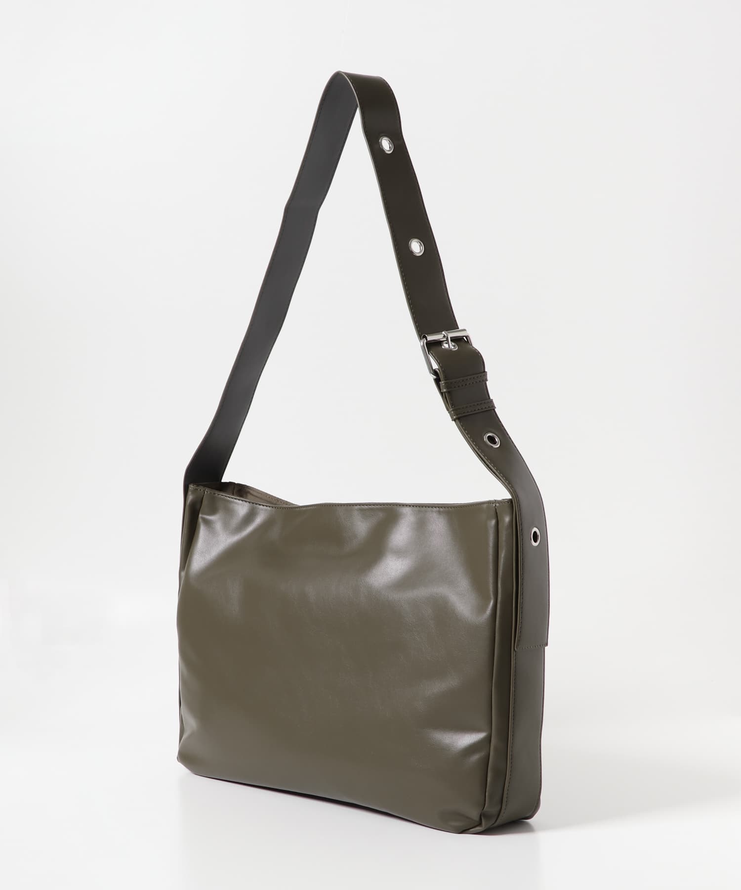 フェイクレザーベルテッドショルダー KHAKI one