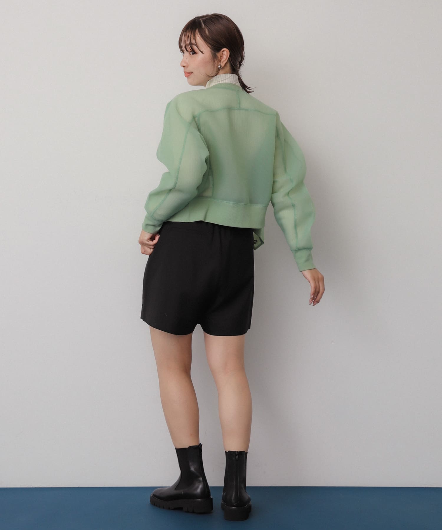 身長：158cm サイズ：one