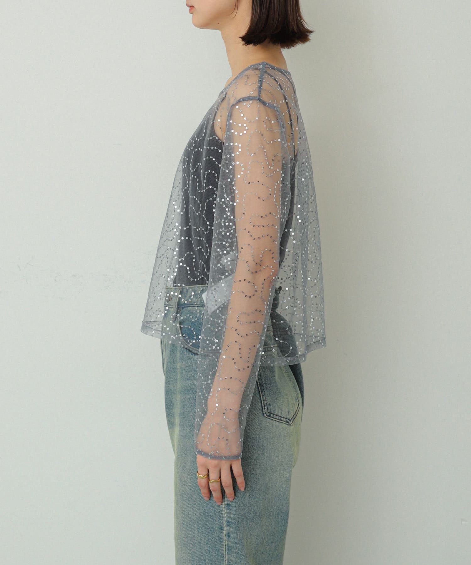 身長：169cm サイズ：one