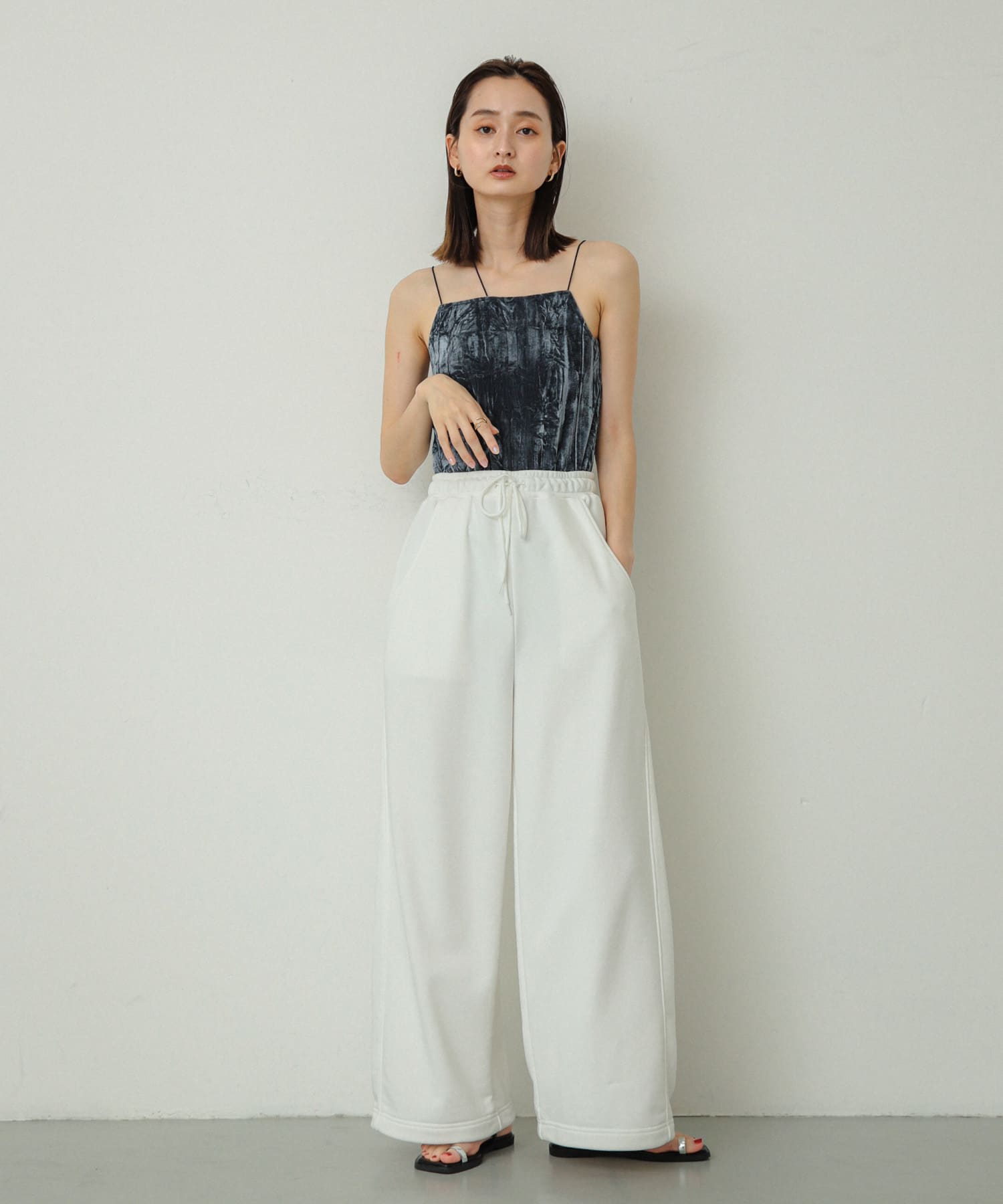 身長：169cm サイズ：one