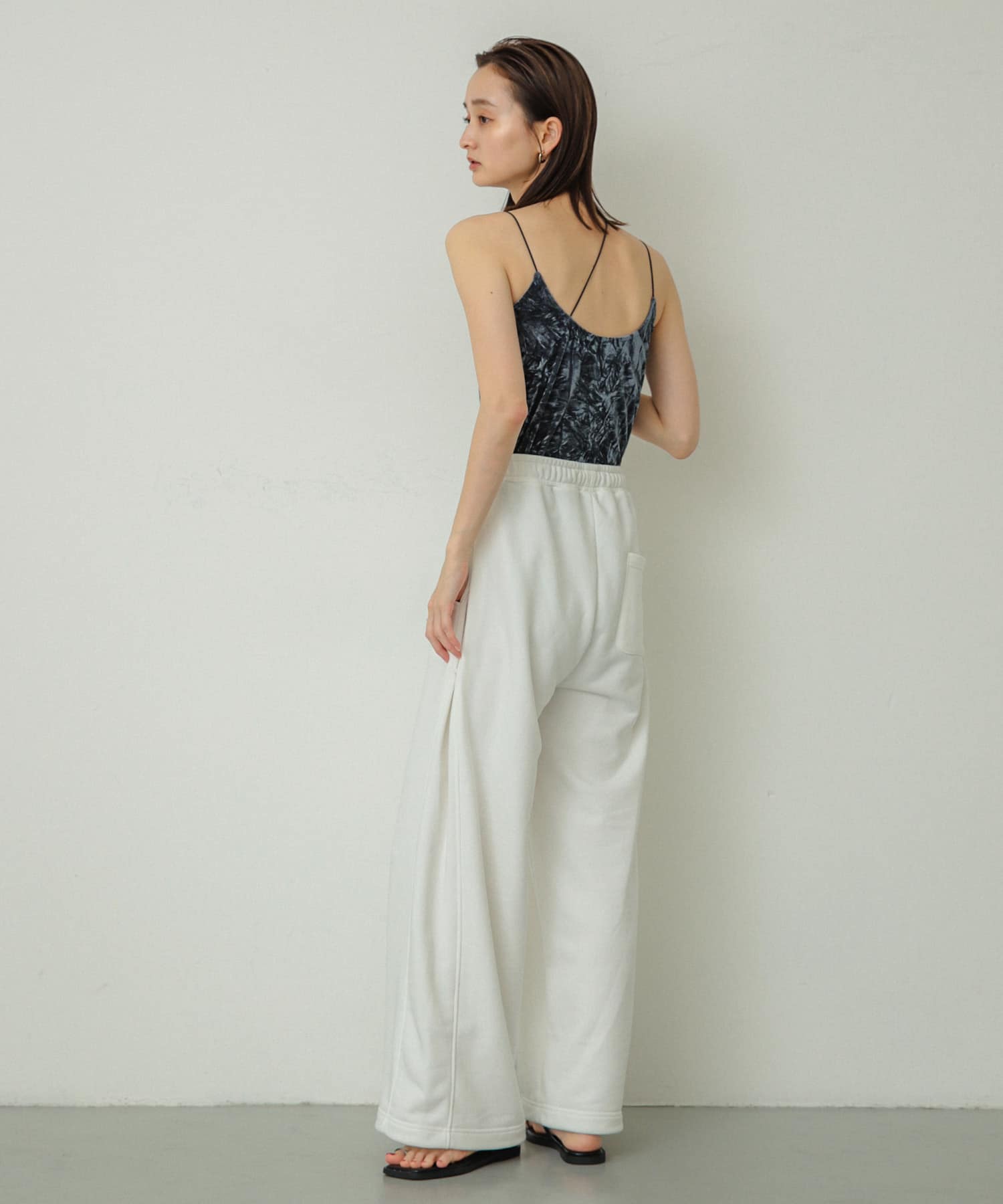 身長：169cm サイズ：one