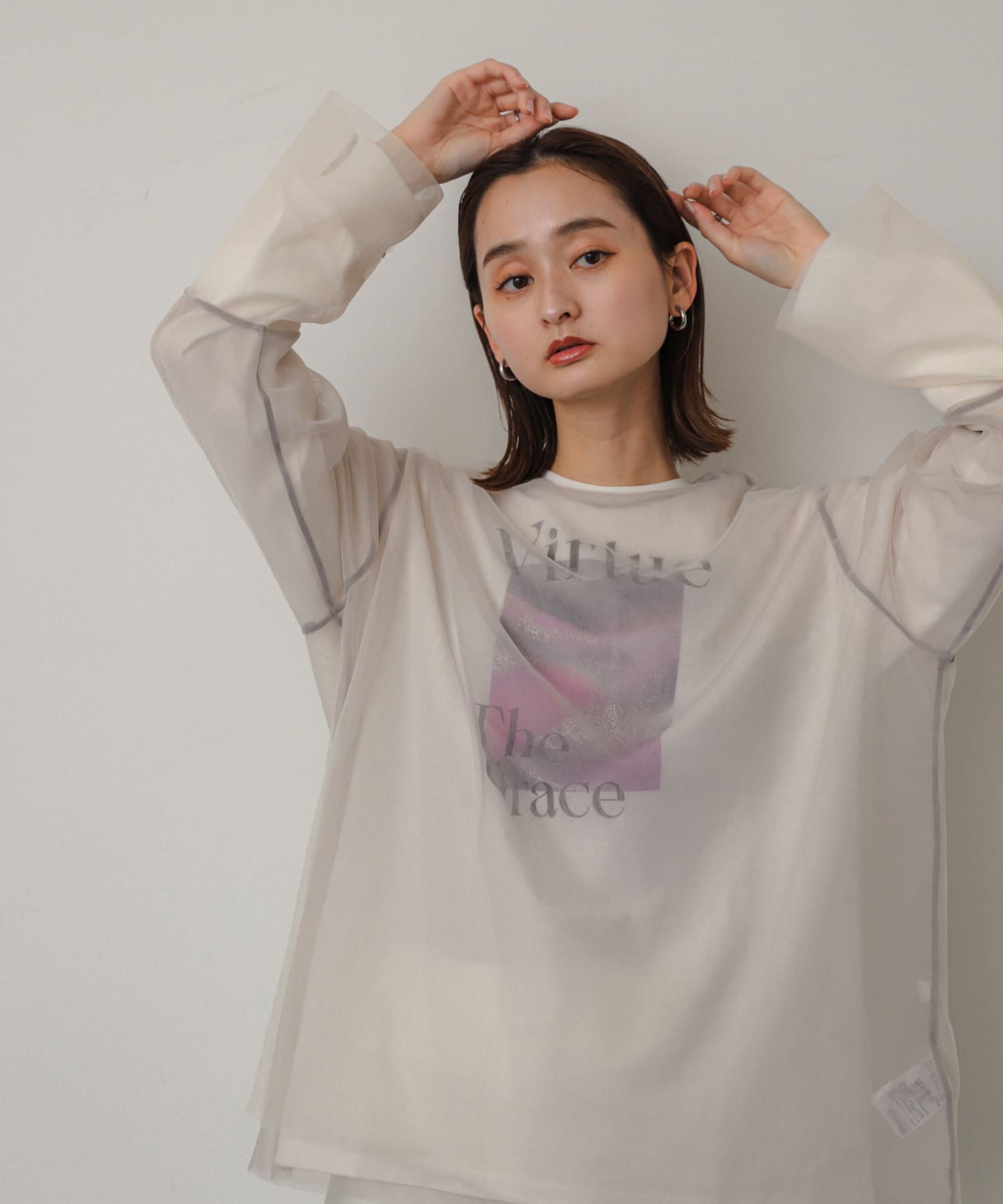 身長：169cm サイズ：one