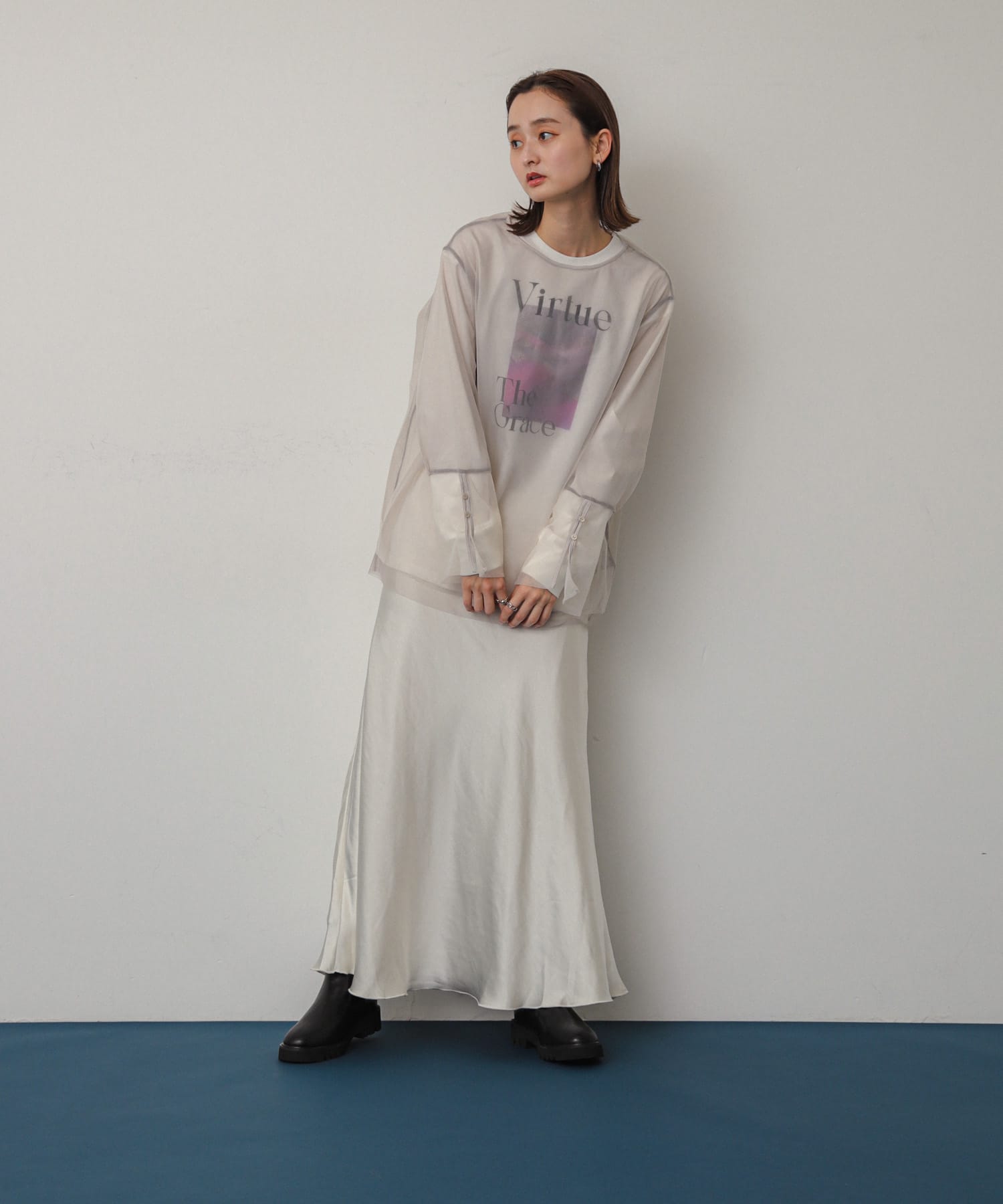 身長：169cm サイズ：one