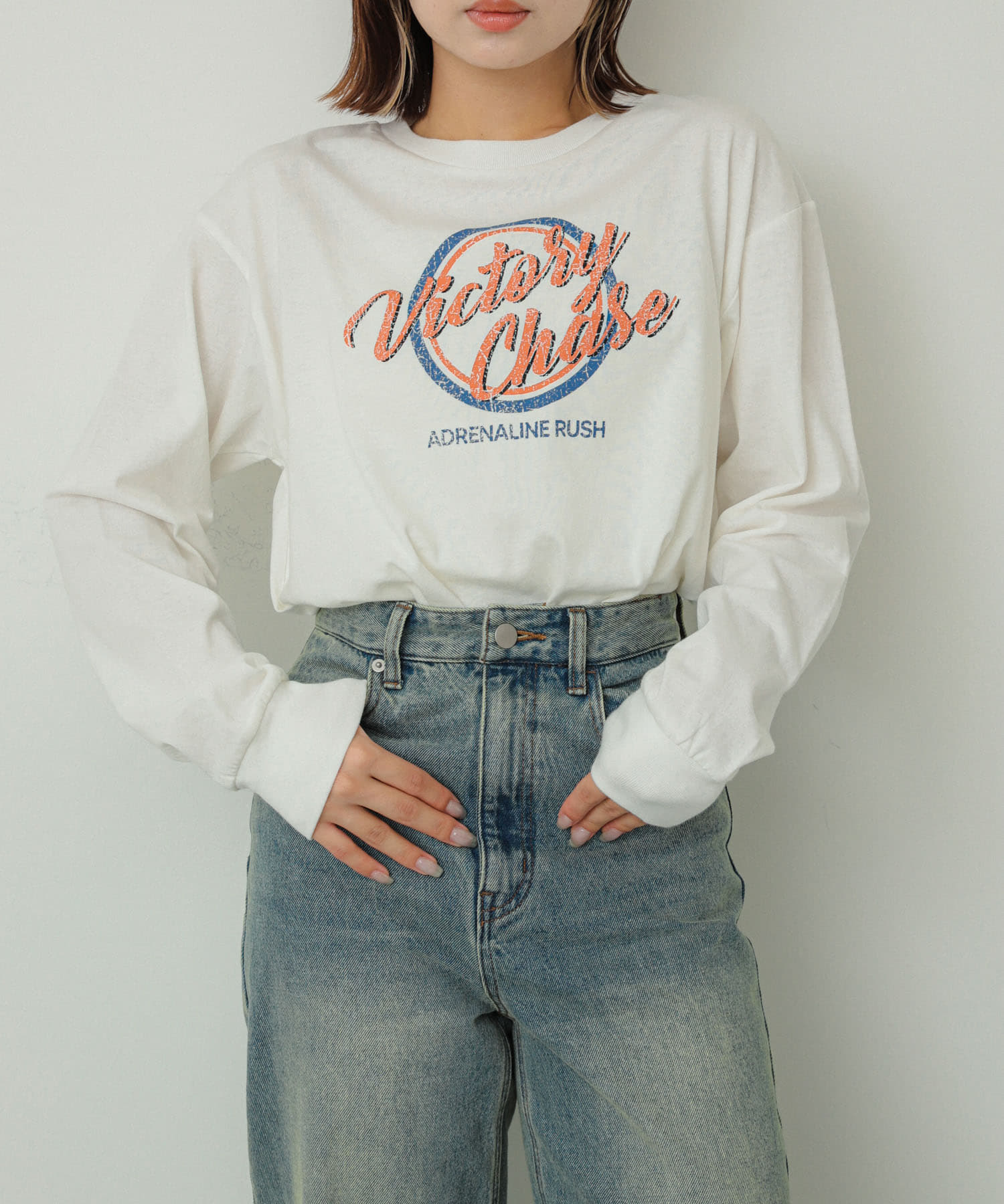 グラフィックロングTシャツ