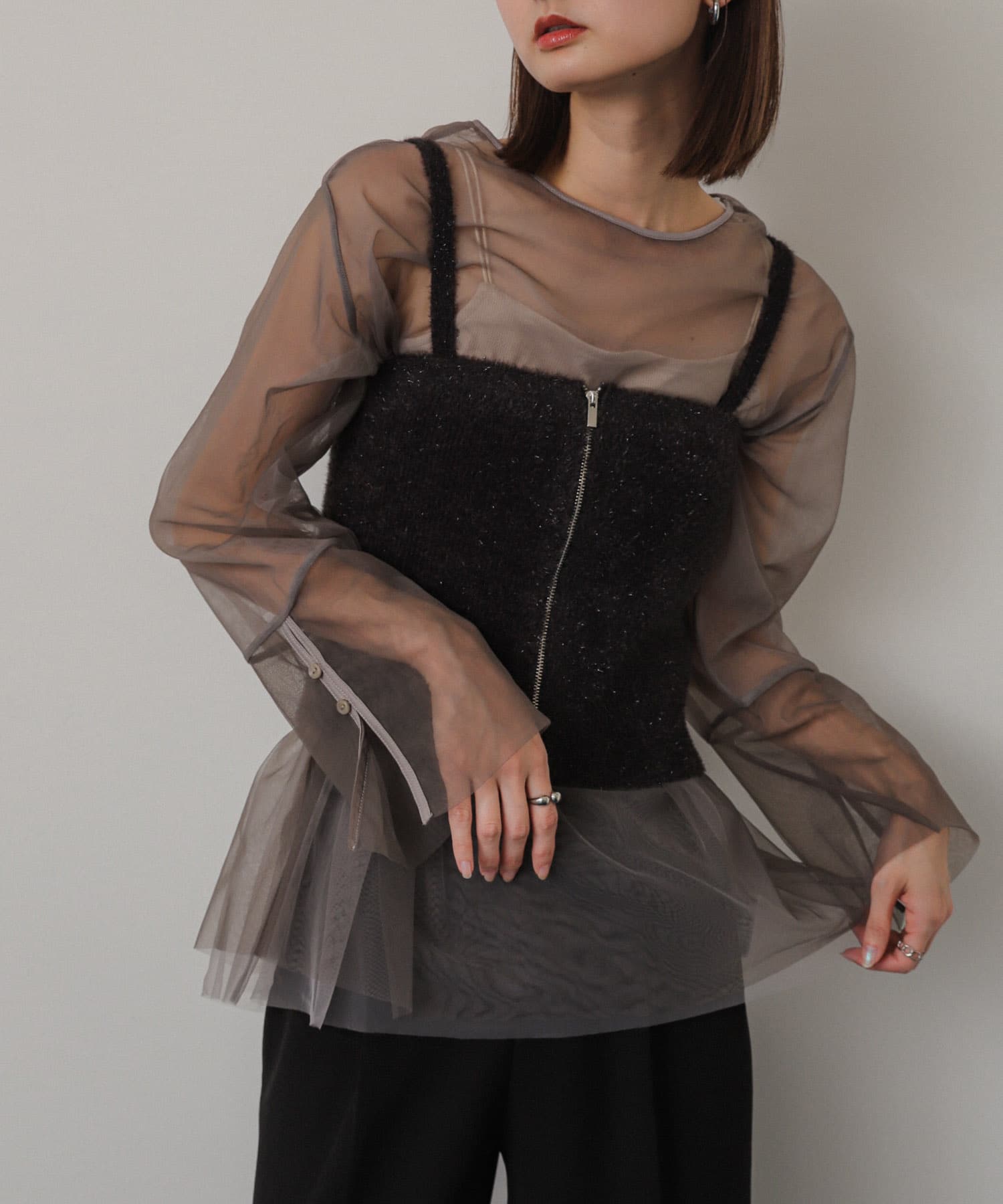 シアーチュールトップ