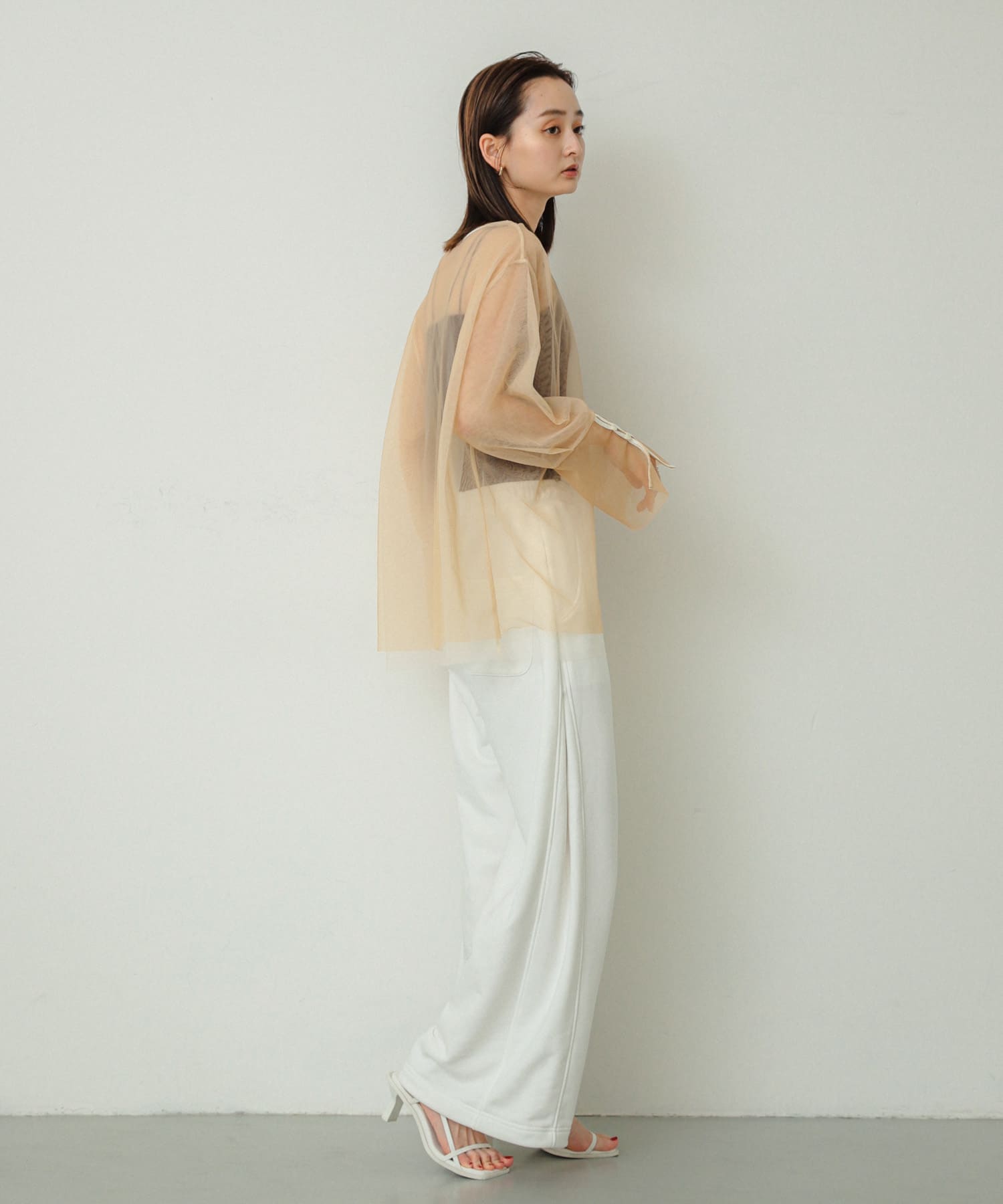 身長：169cm サイズ：one