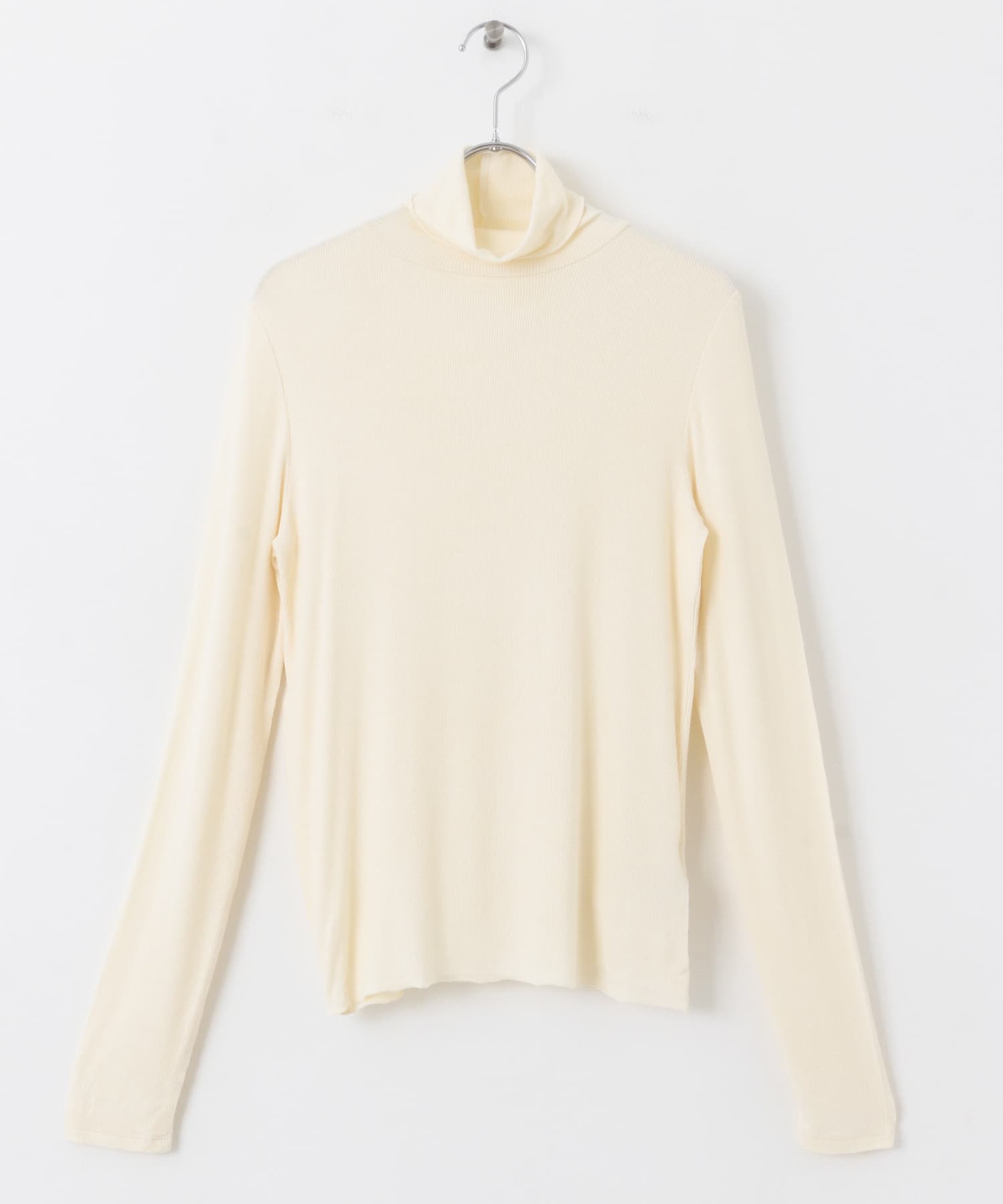 メローハイネックトップ IVORY one