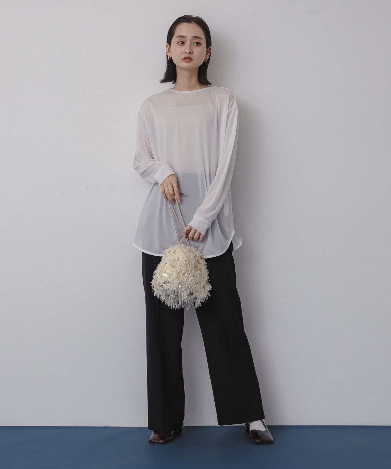 身長：169cm サイズ：one