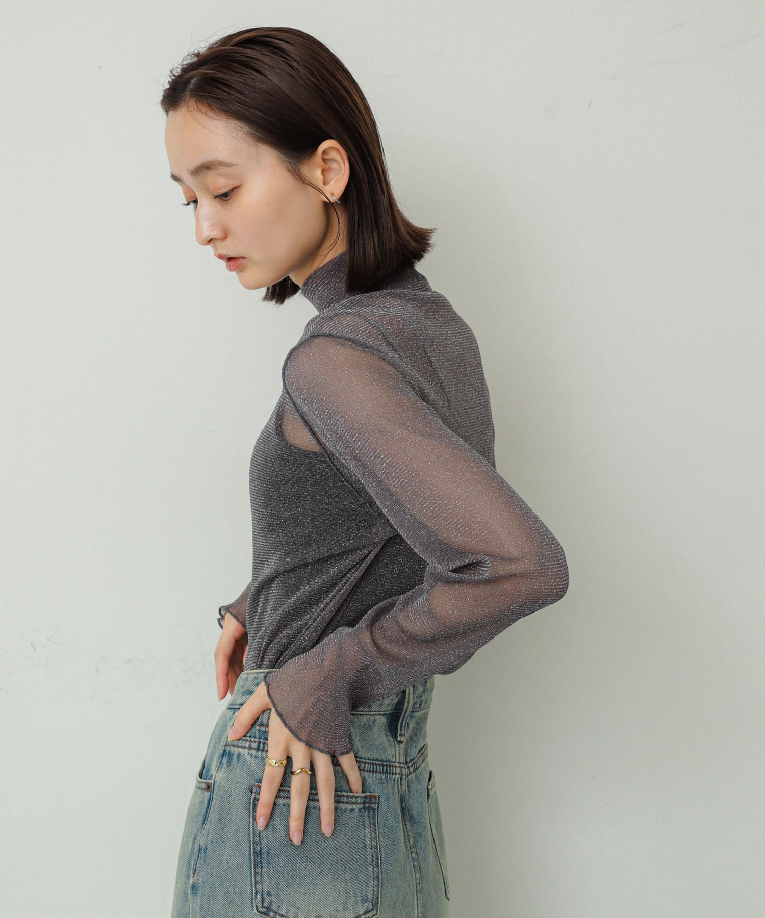 身長：169cm サイズ：one