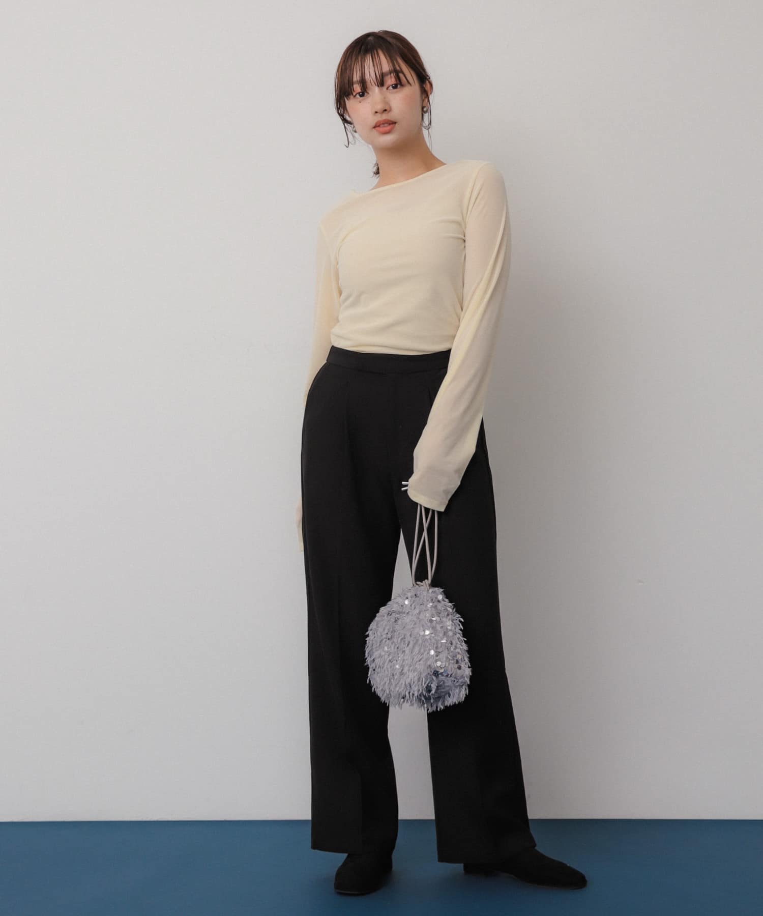 身長：158cm サイズ：one