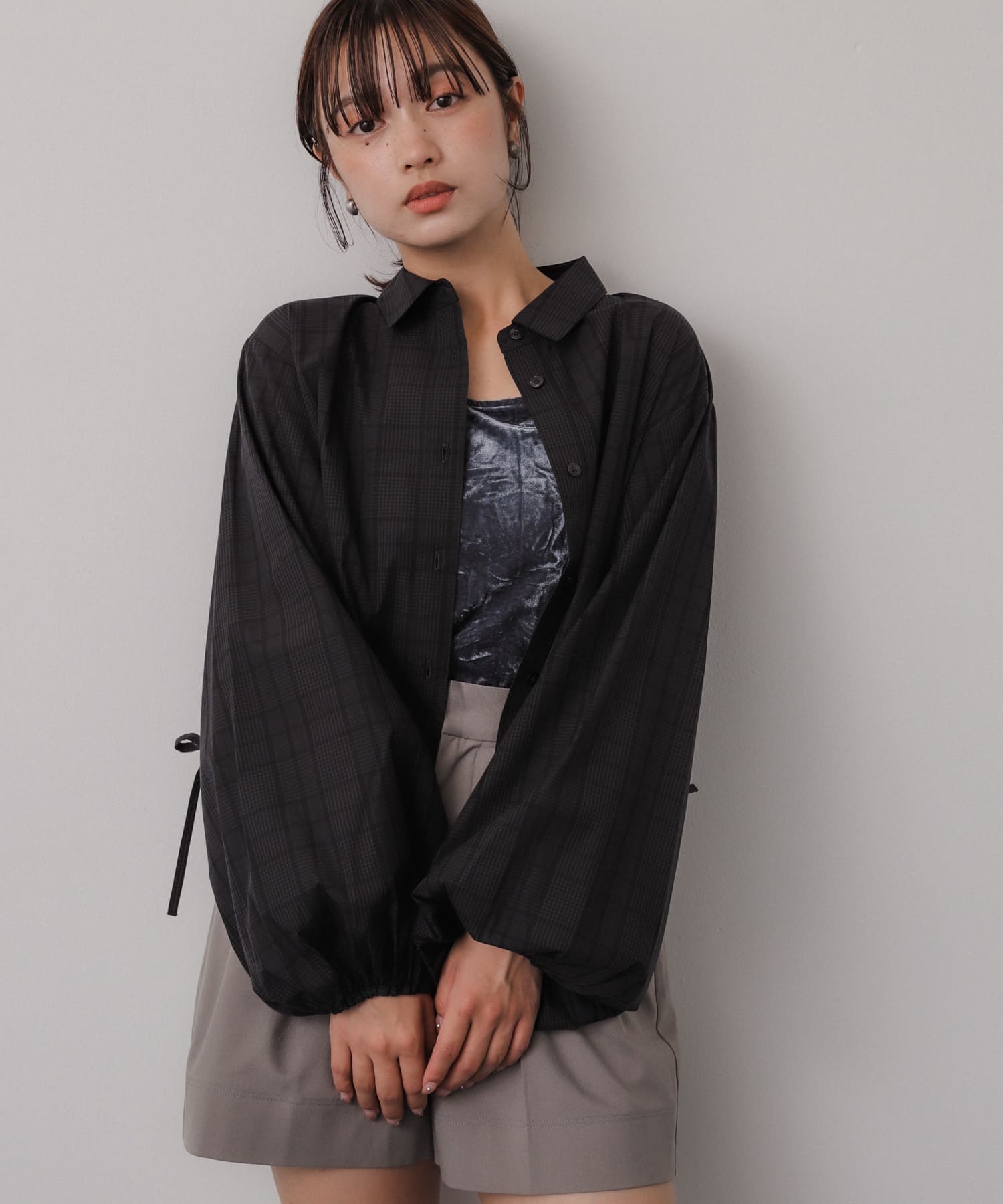 BLK×C.GRY