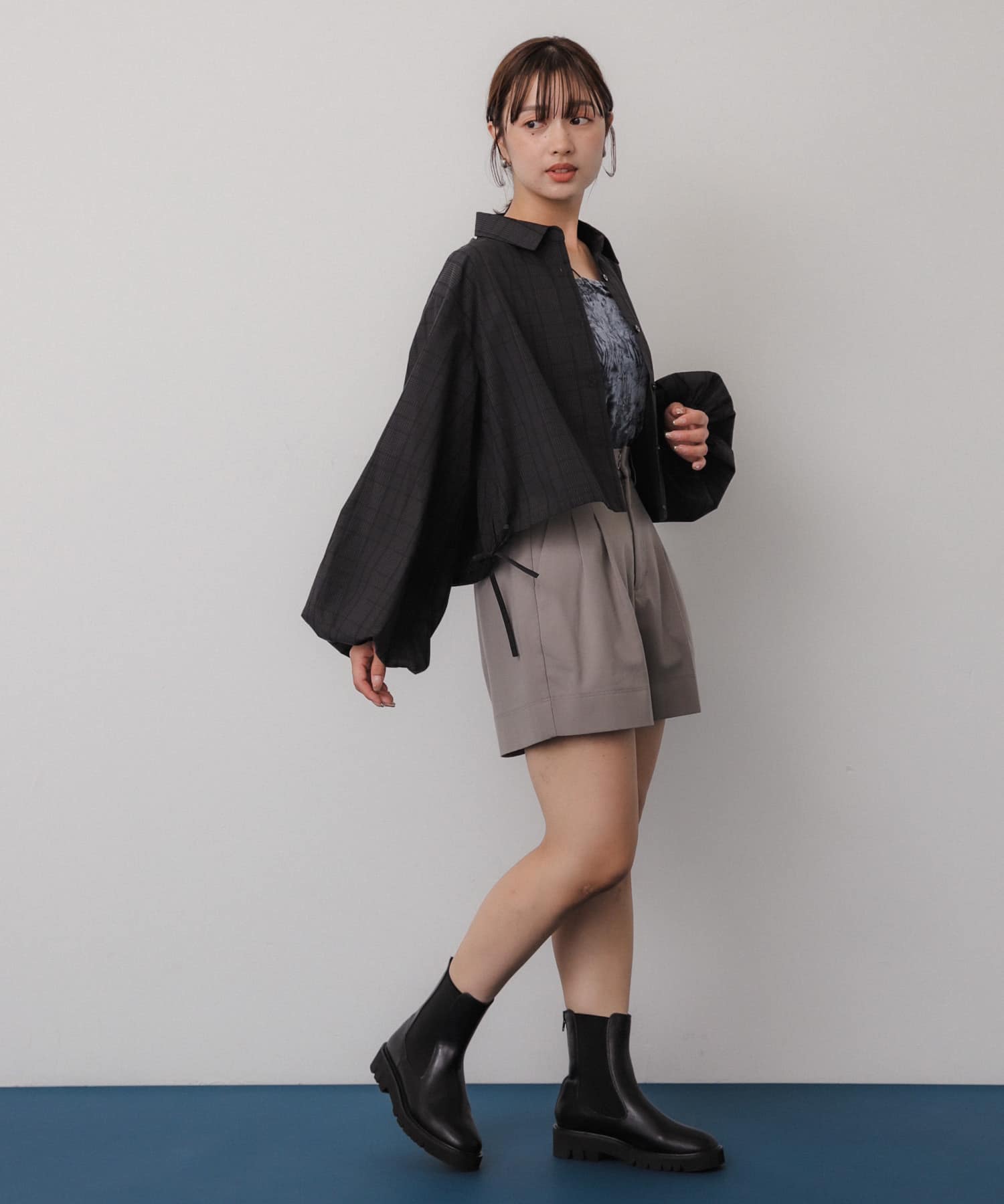 BLK×C.GRY