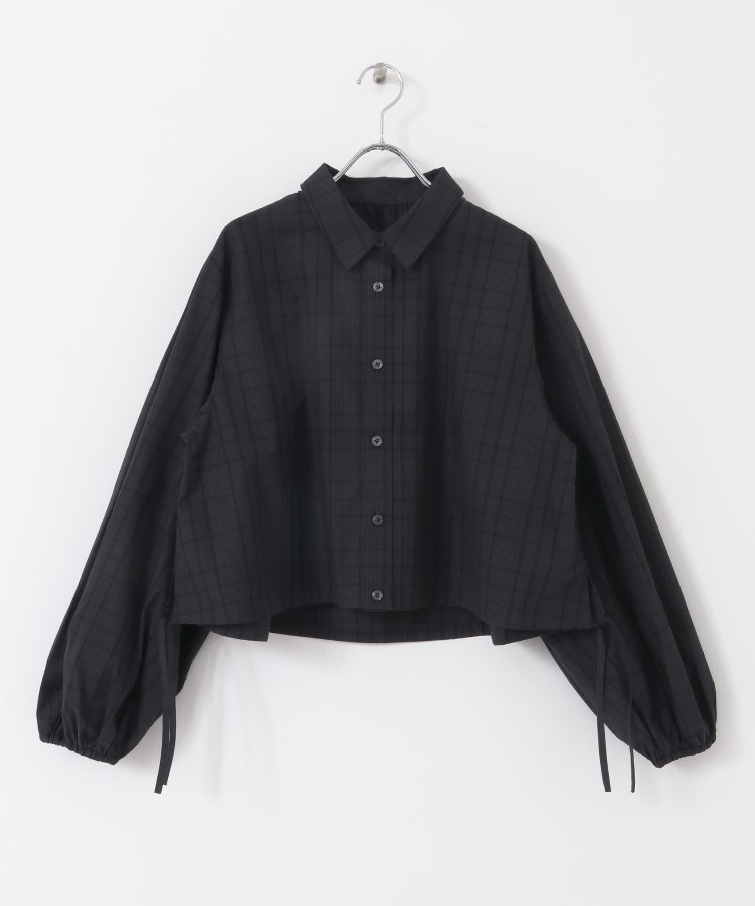 ボリュームスリーブクロップドシャツ BLK×C.GRY one