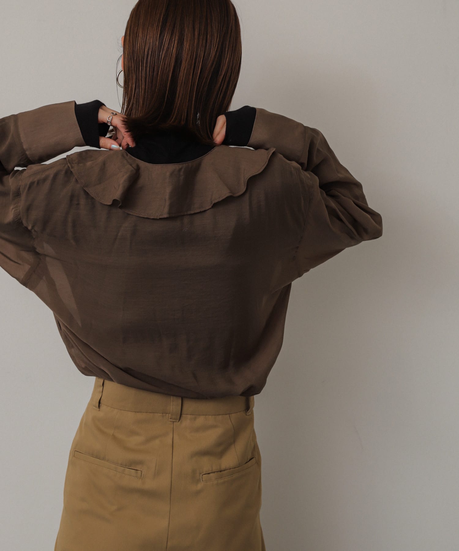 KHAKI