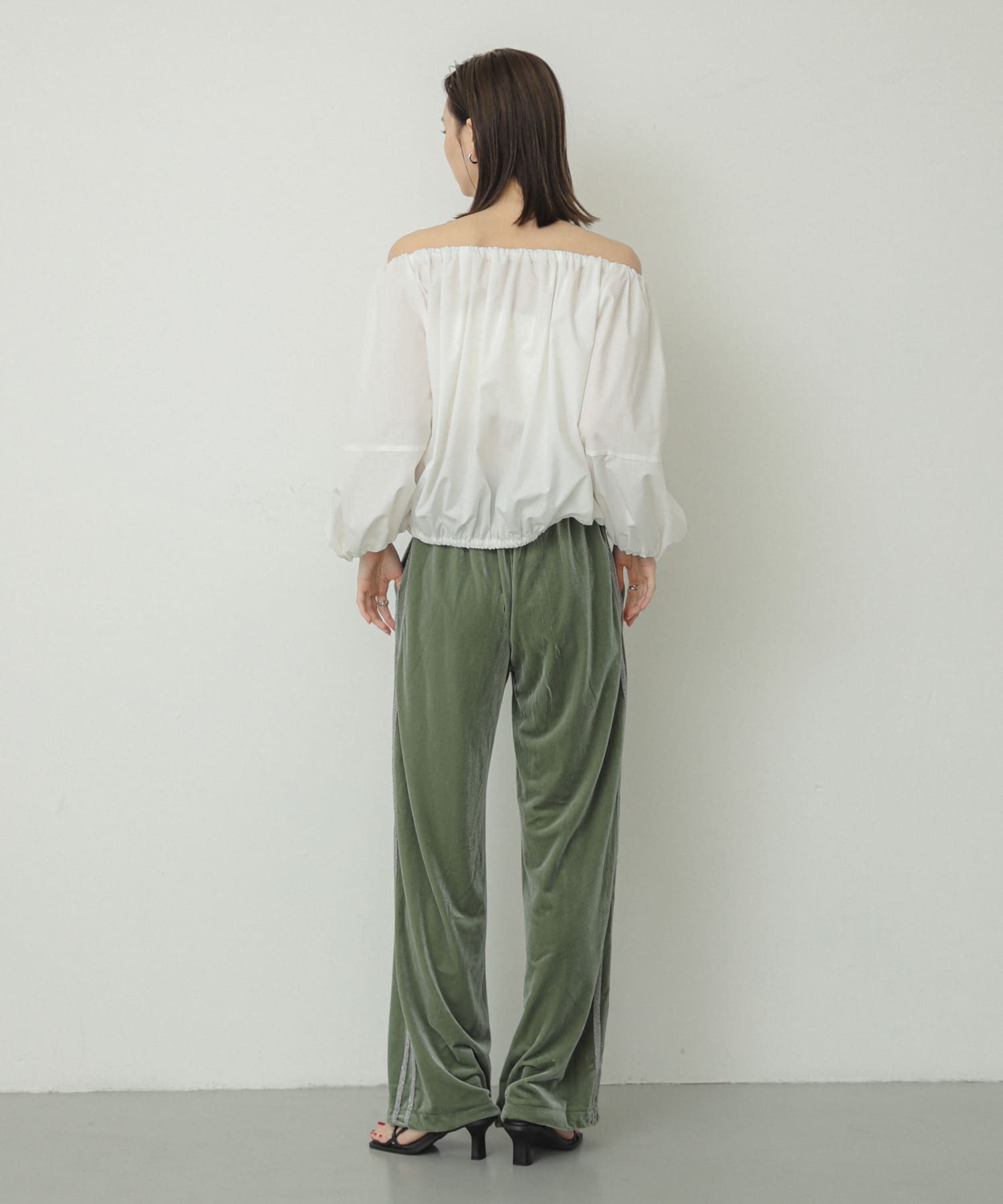 身長：169cm サイズ：one