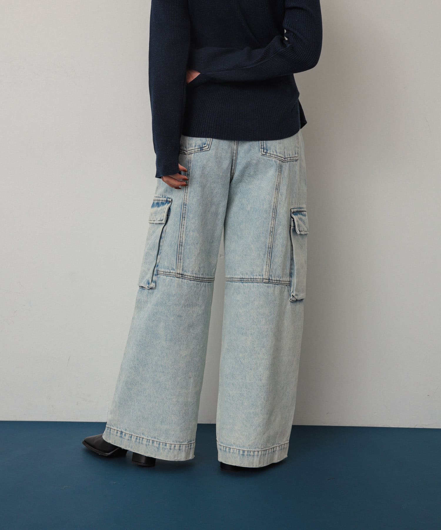 L.INDIGO