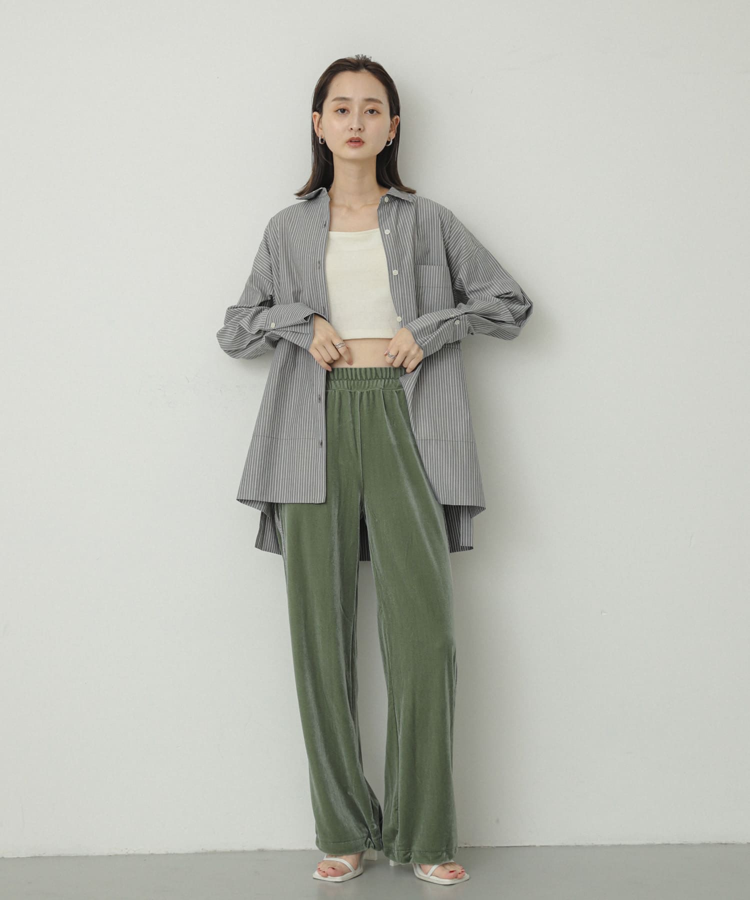 KHAKI