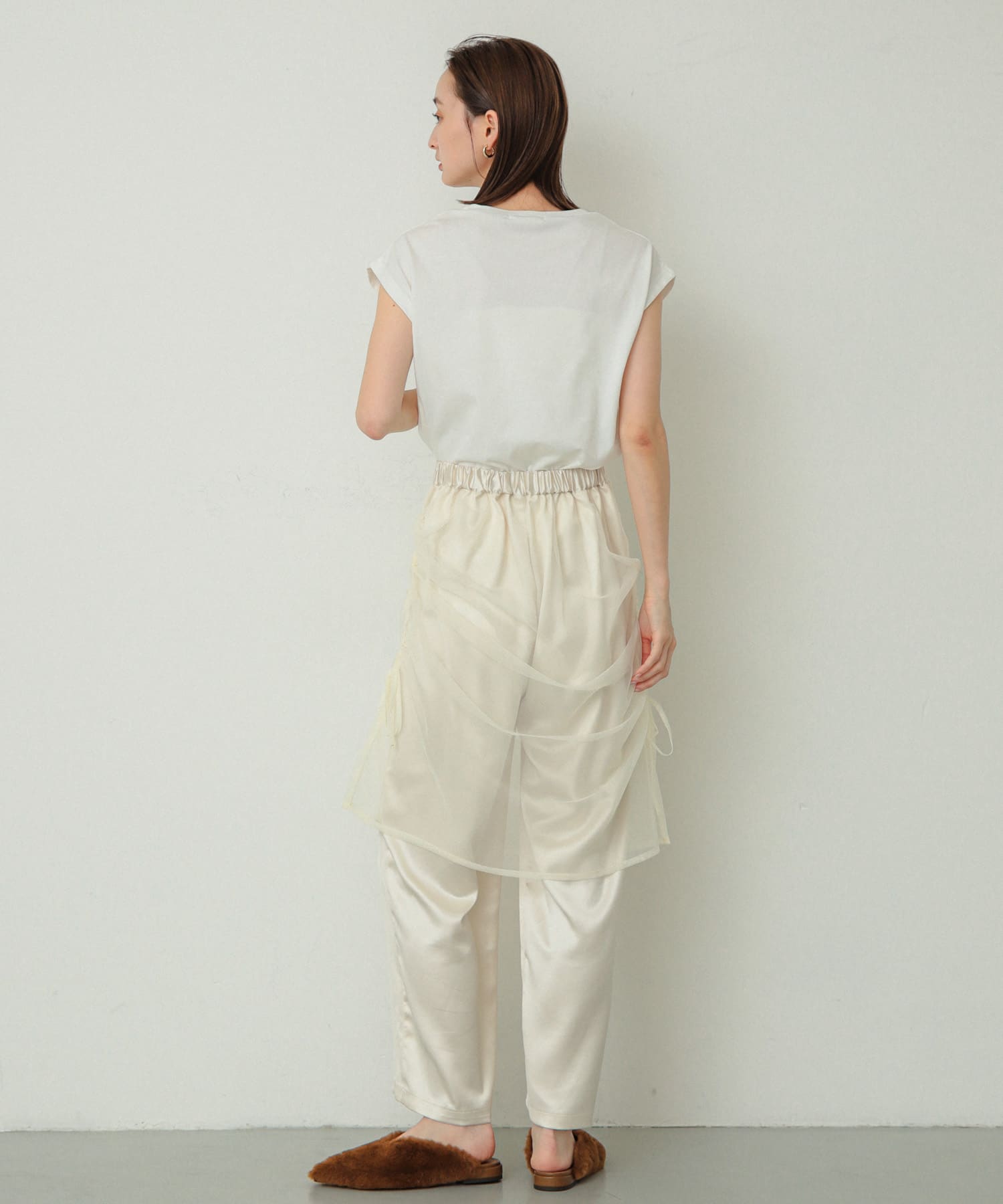 IVORY