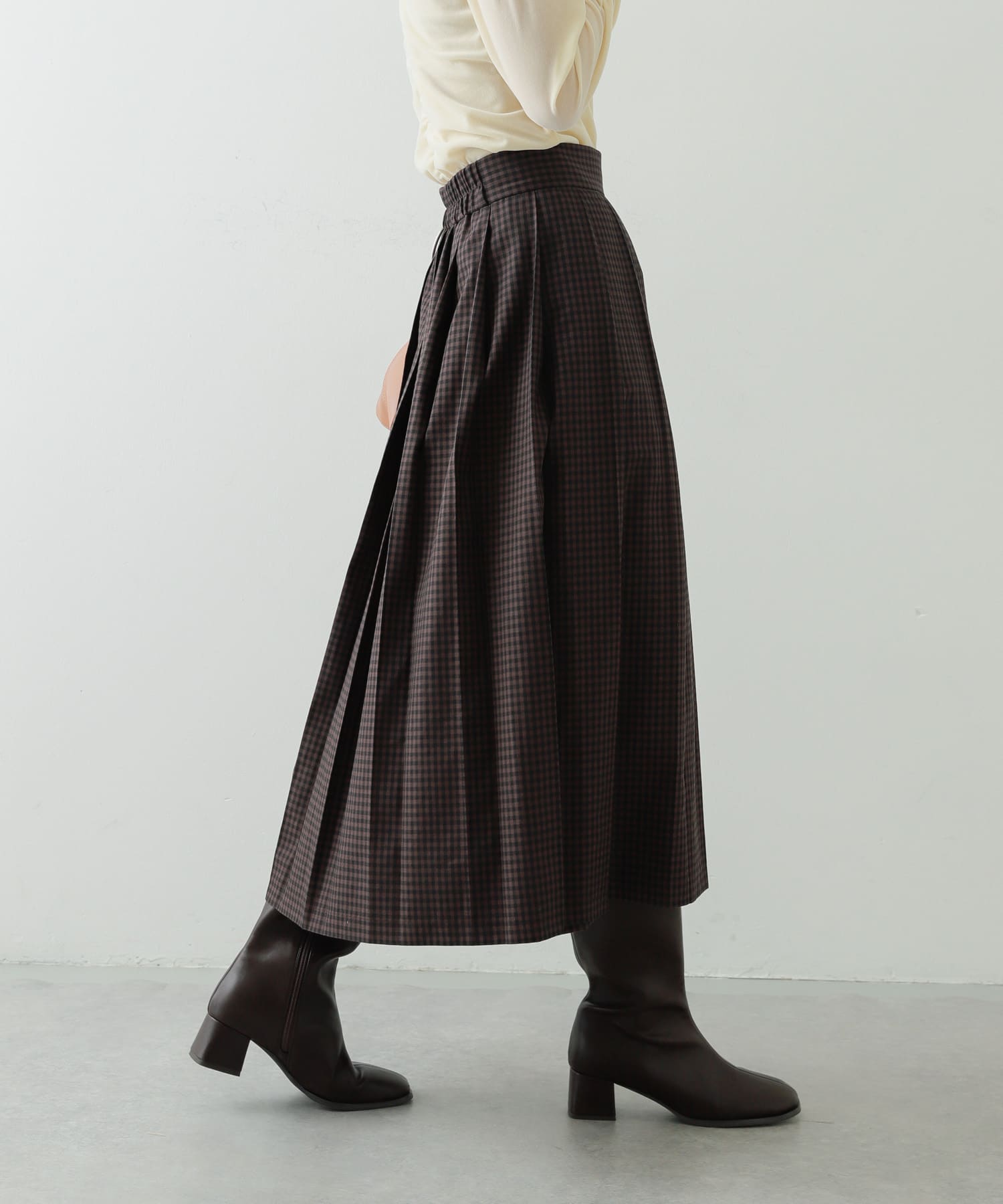 身長：169cm サイズ：one