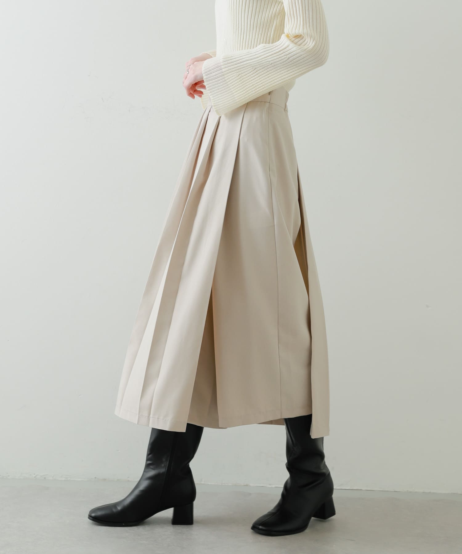 身長：169cm サイズ：one