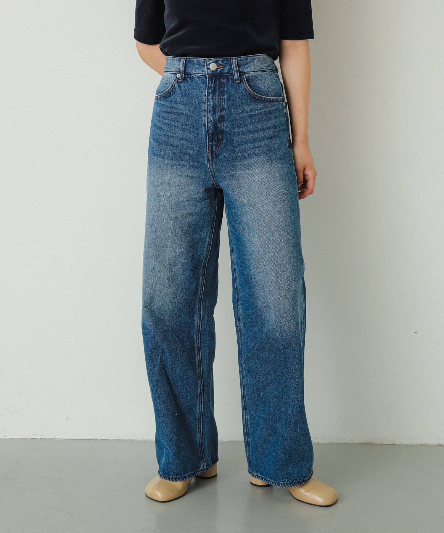L.INDIGO