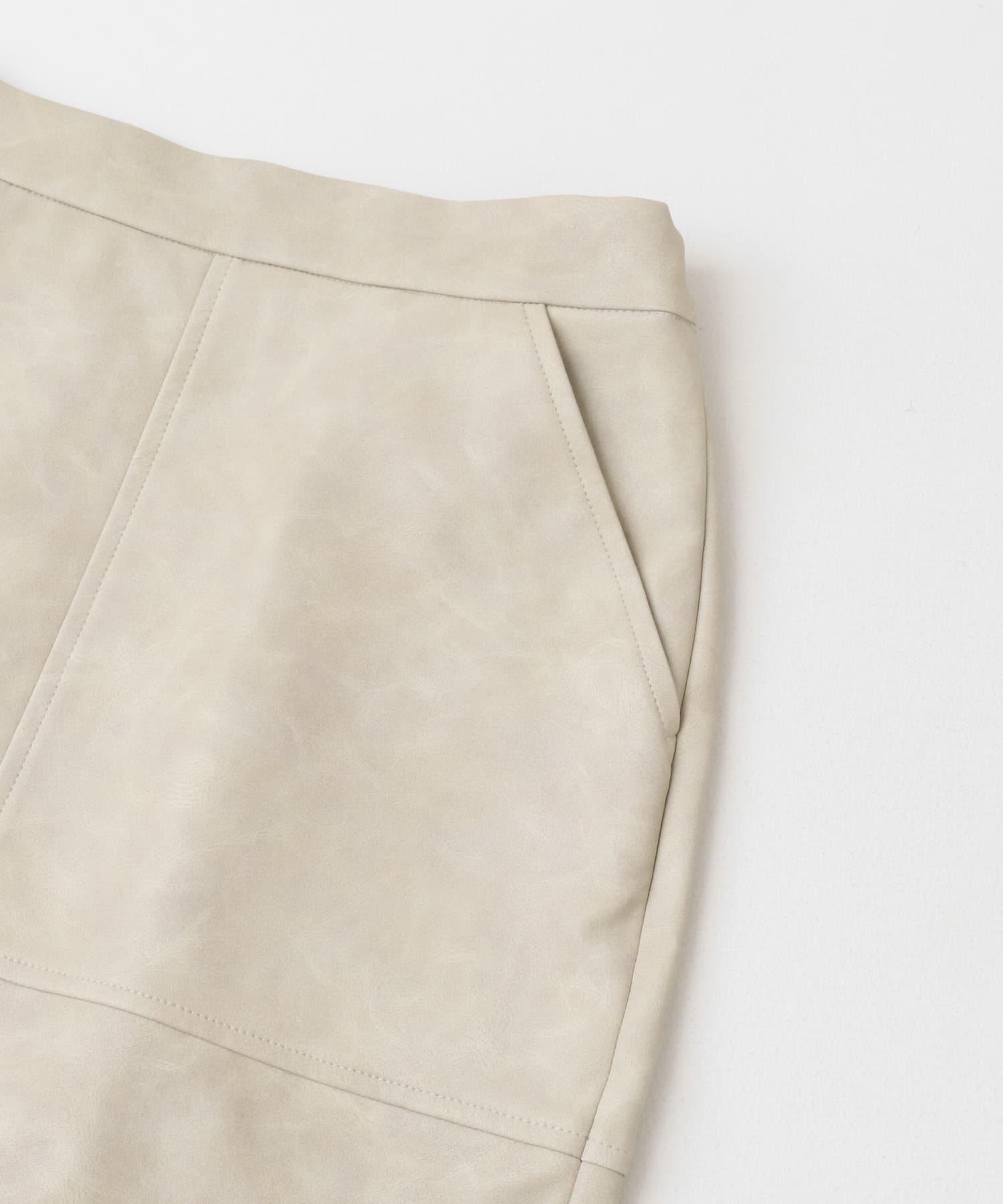 ヴィンテージレザーライクペンシルスカート IVORY S